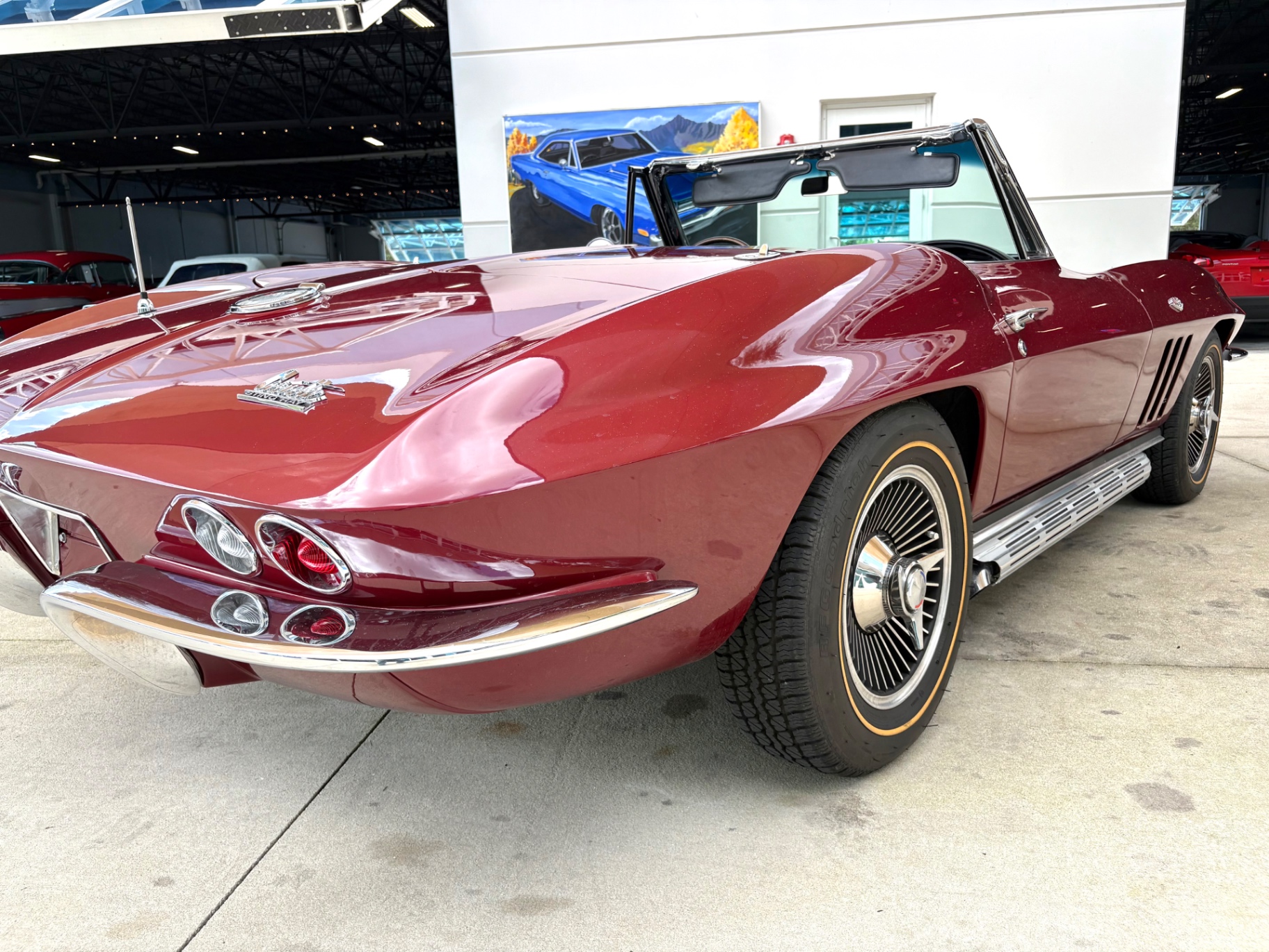 Vehicle photo 16