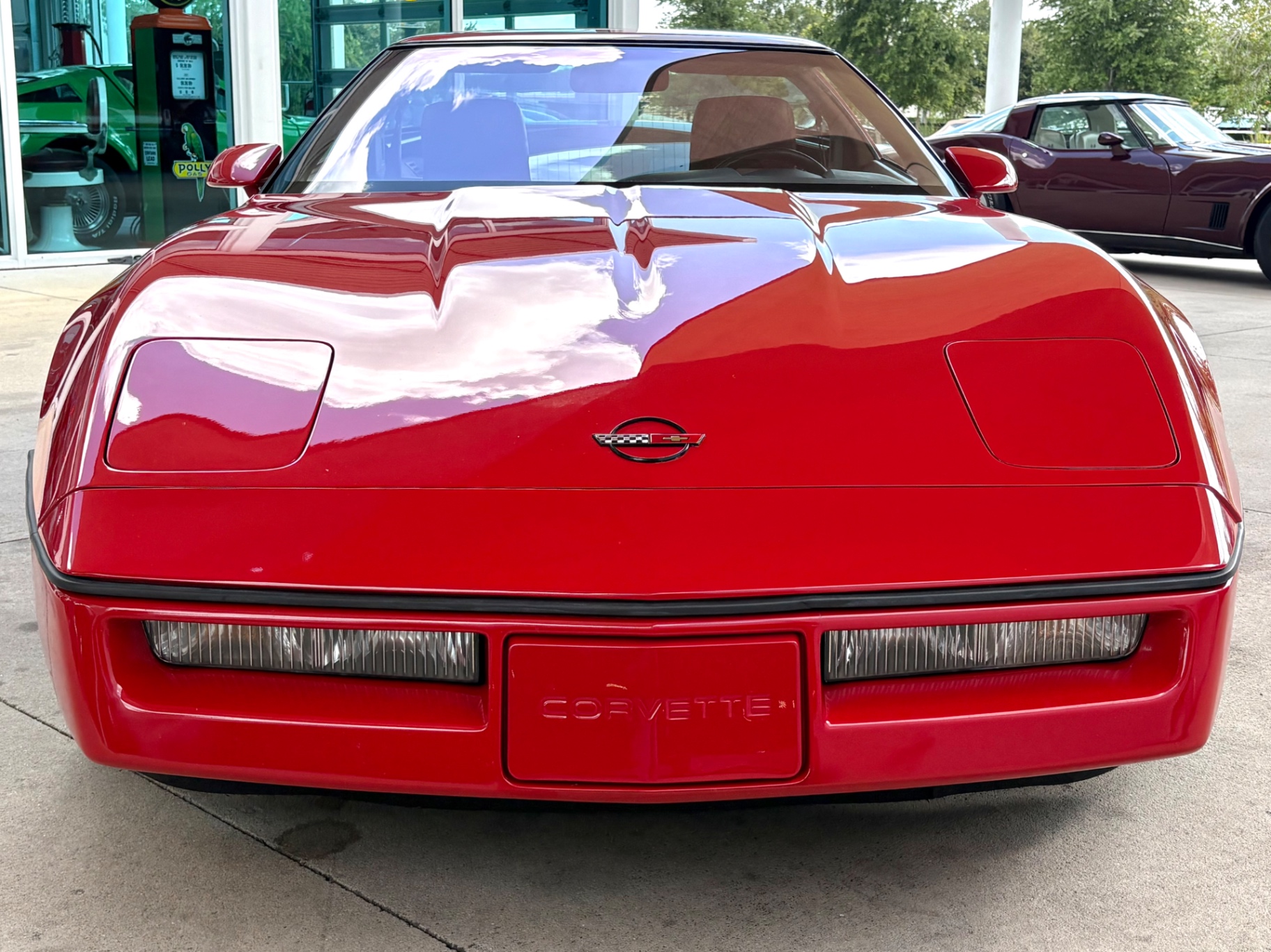 Vehicle photo 2