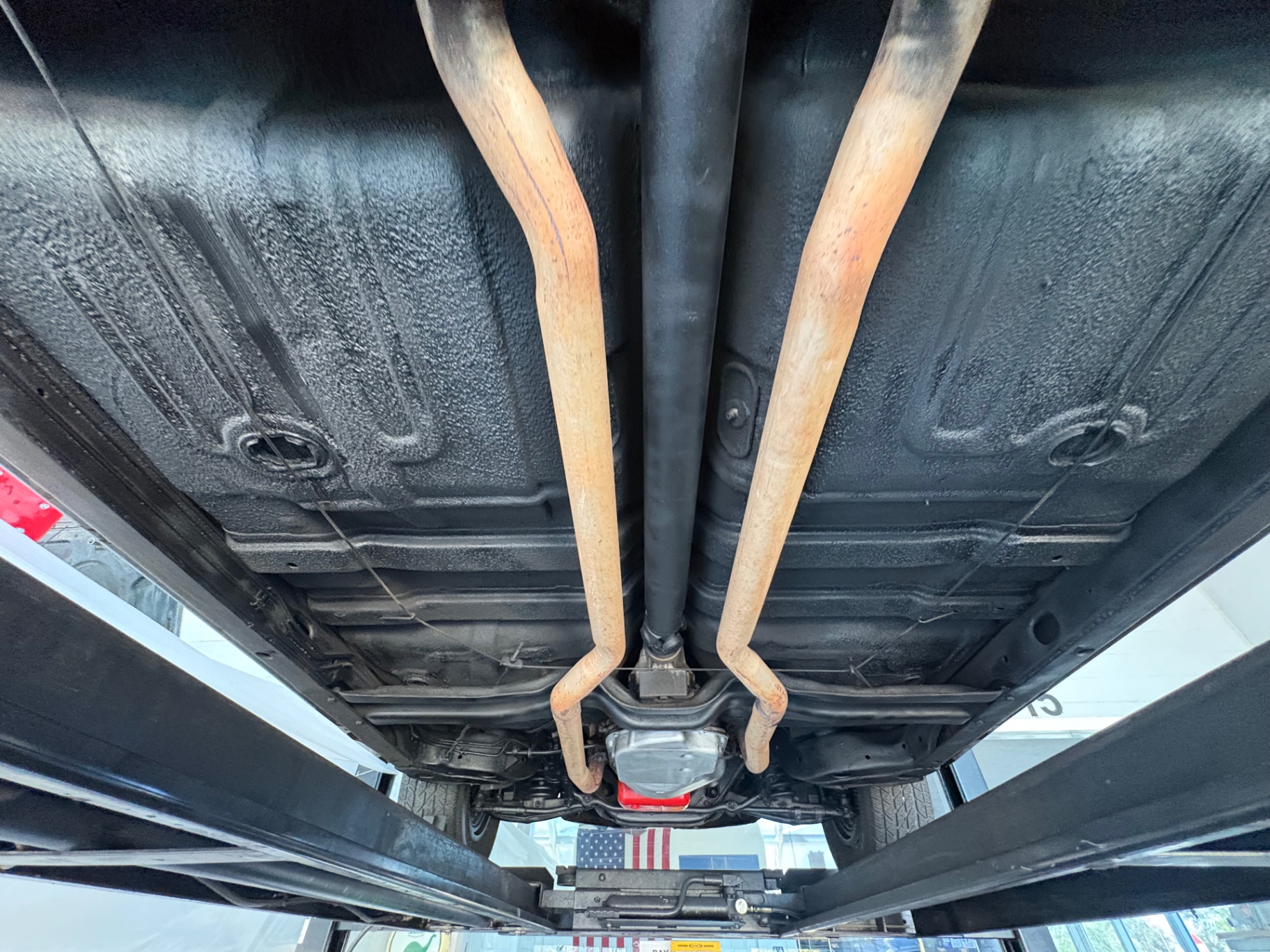 Vehicle photo 50