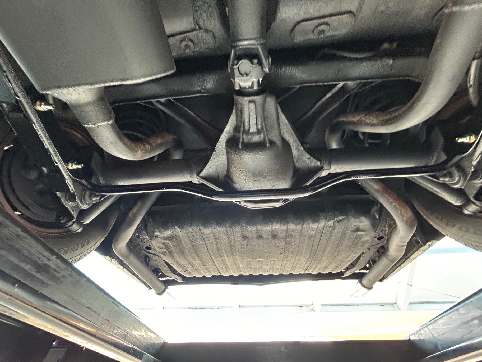 Vehicle photo 42