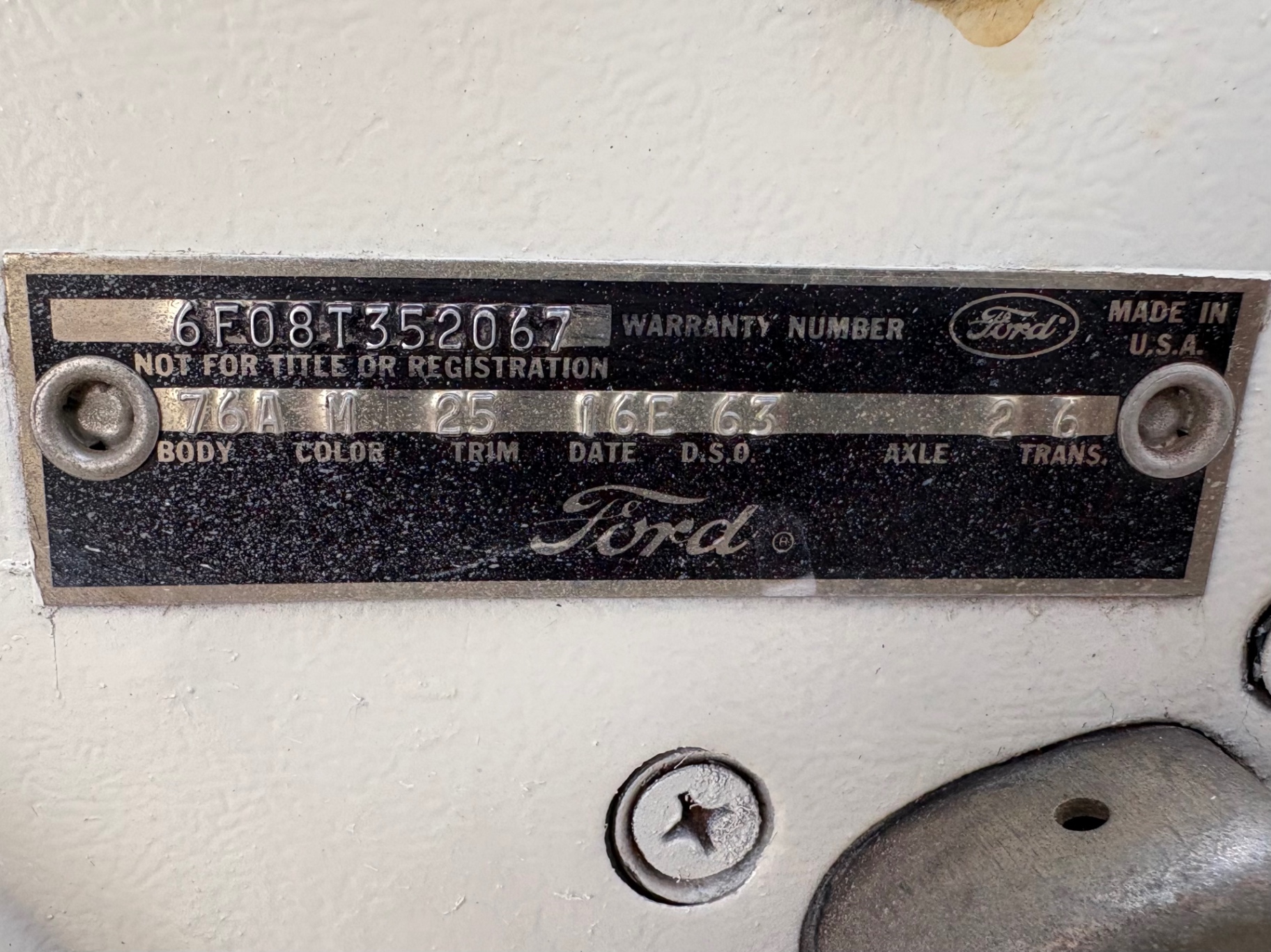 Vehicle photo 31