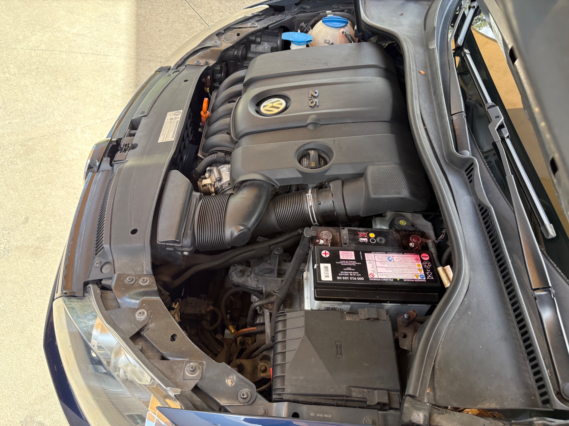 Vehicle photo 29
