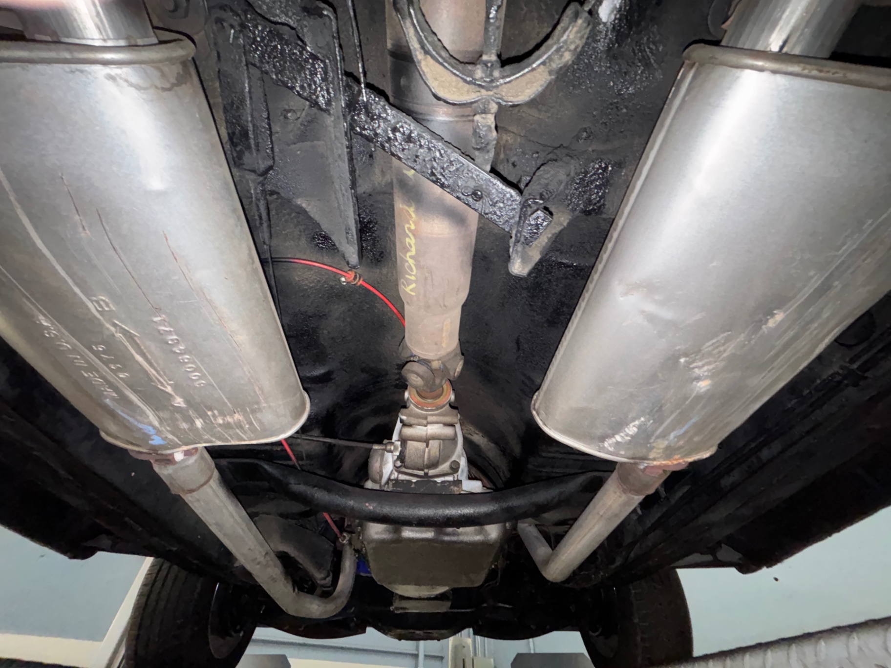 Vehicle photo 45