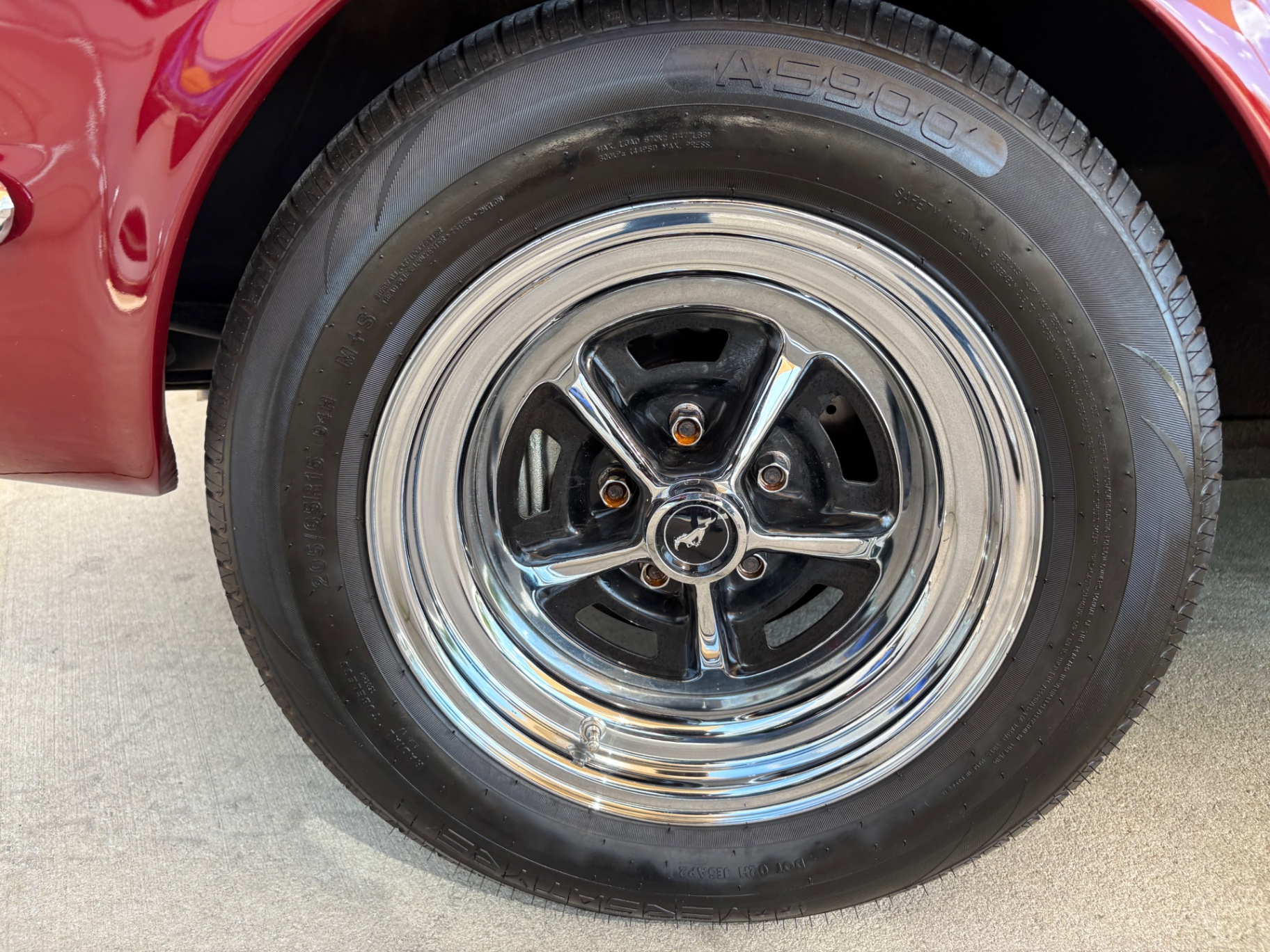 Vehicle photo 20