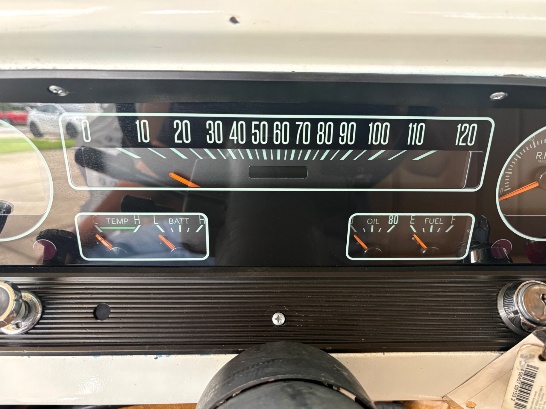 Vehicle photo 35