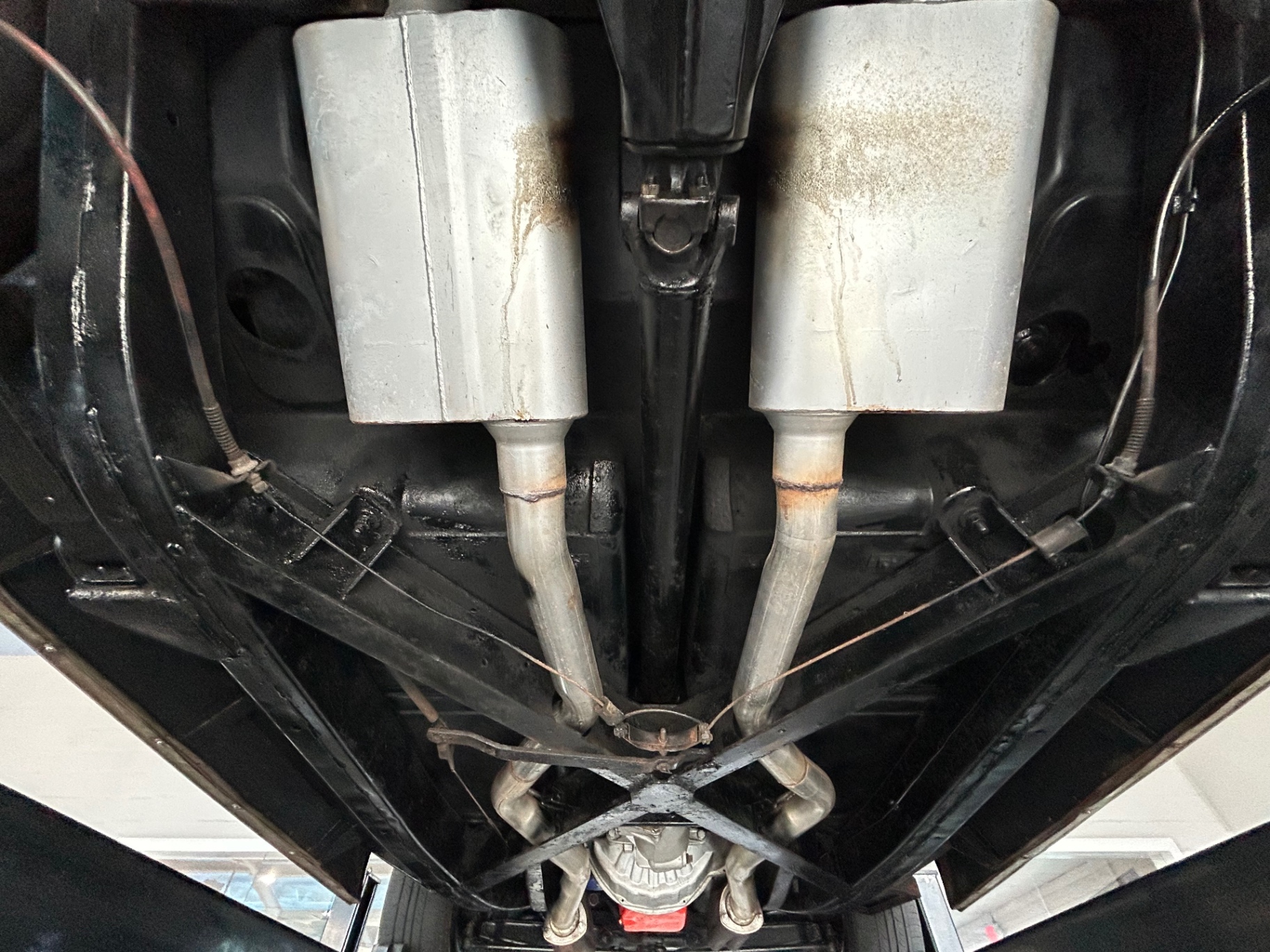 Vehicle photo 51