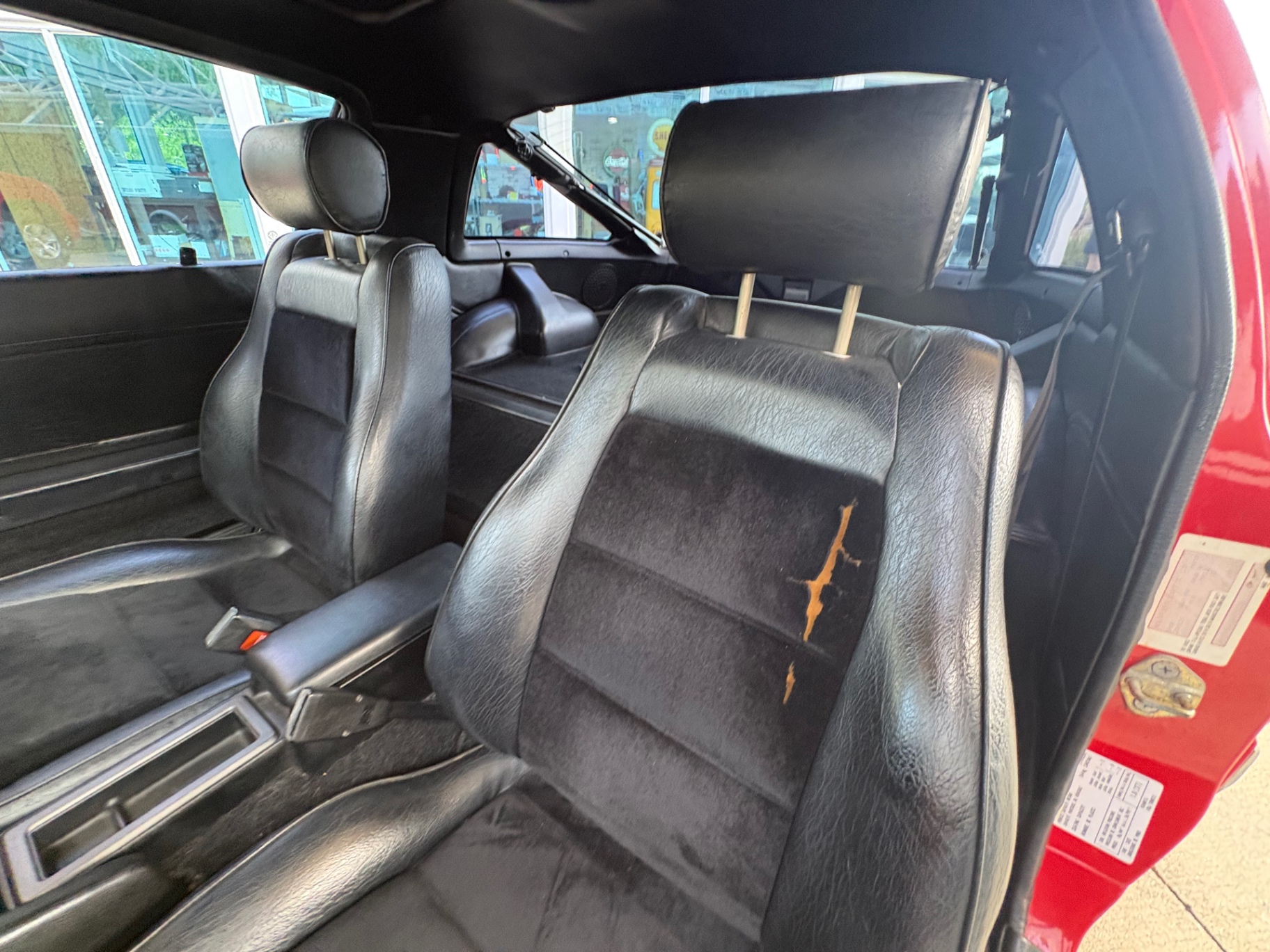 Vehicle photo 35