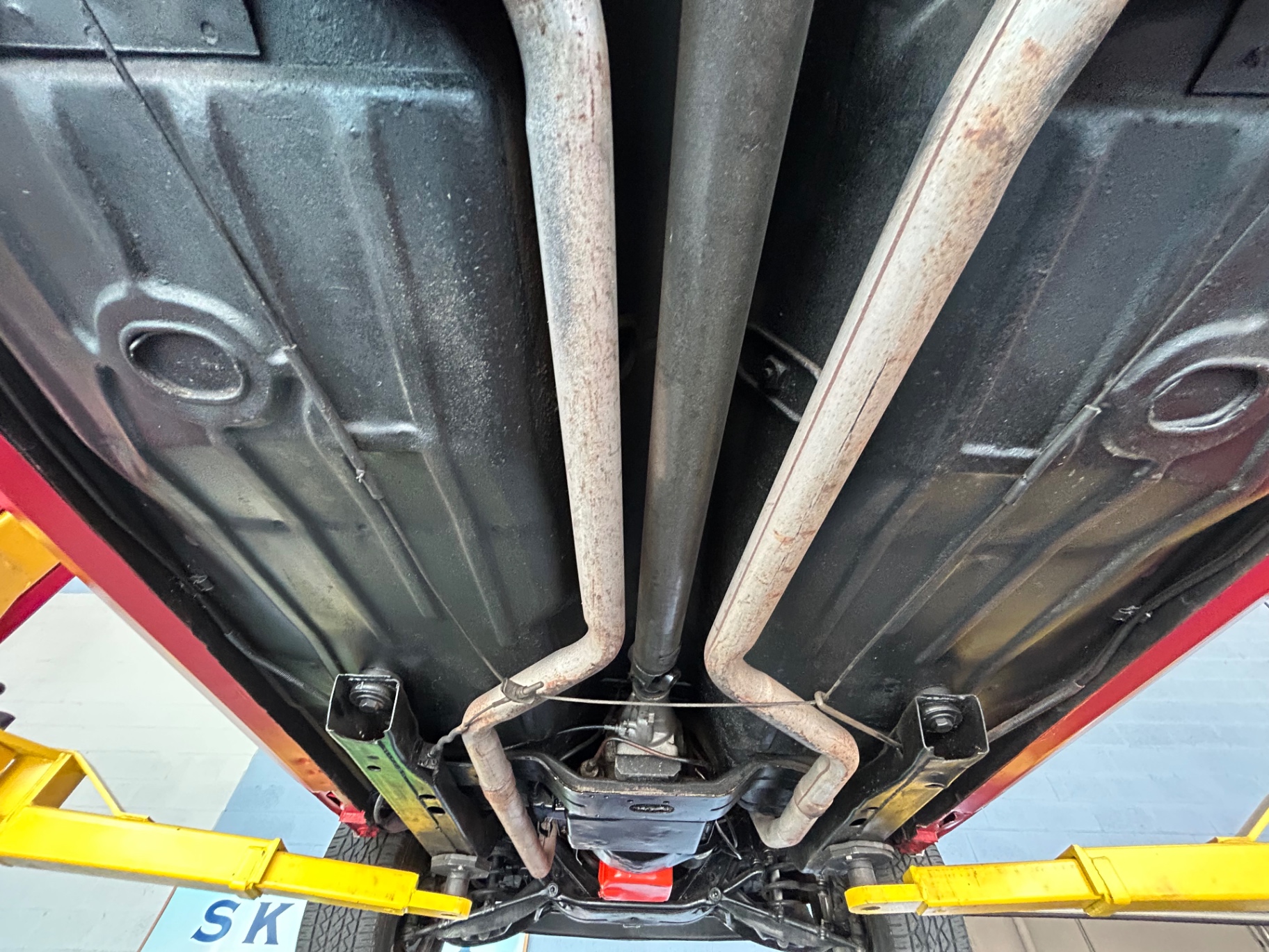 Vehicle photo 49