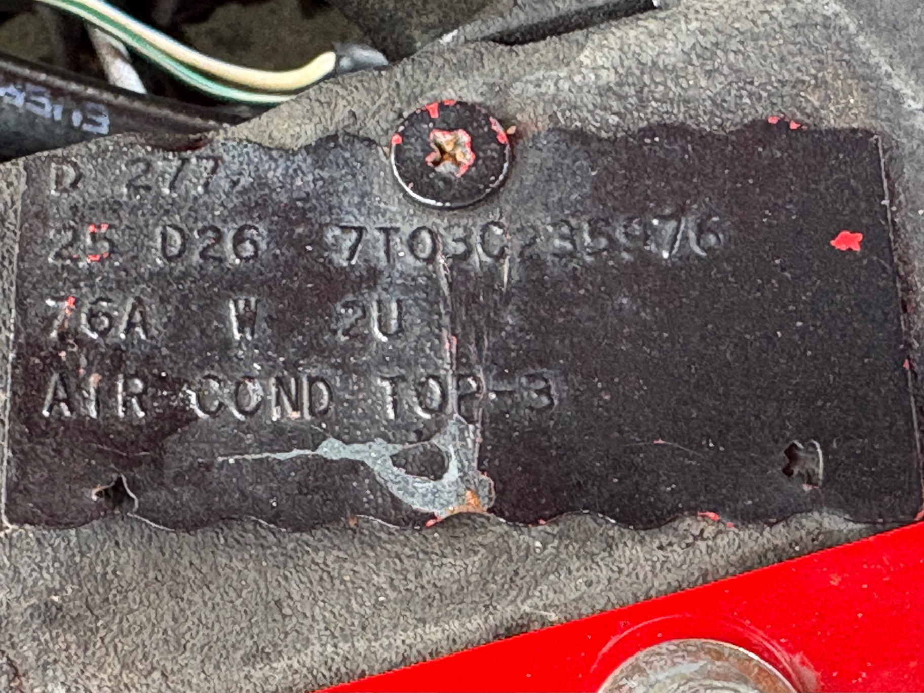 Vehicle photo 30