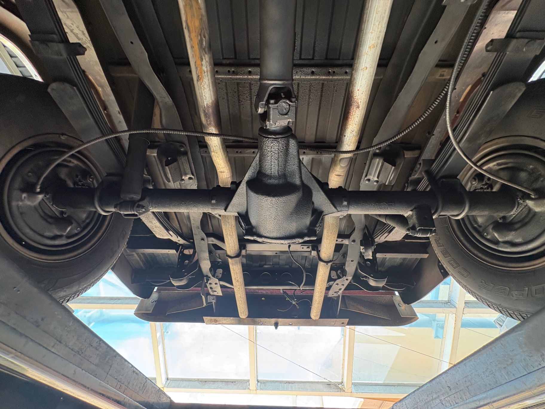 Vehicle photo 58