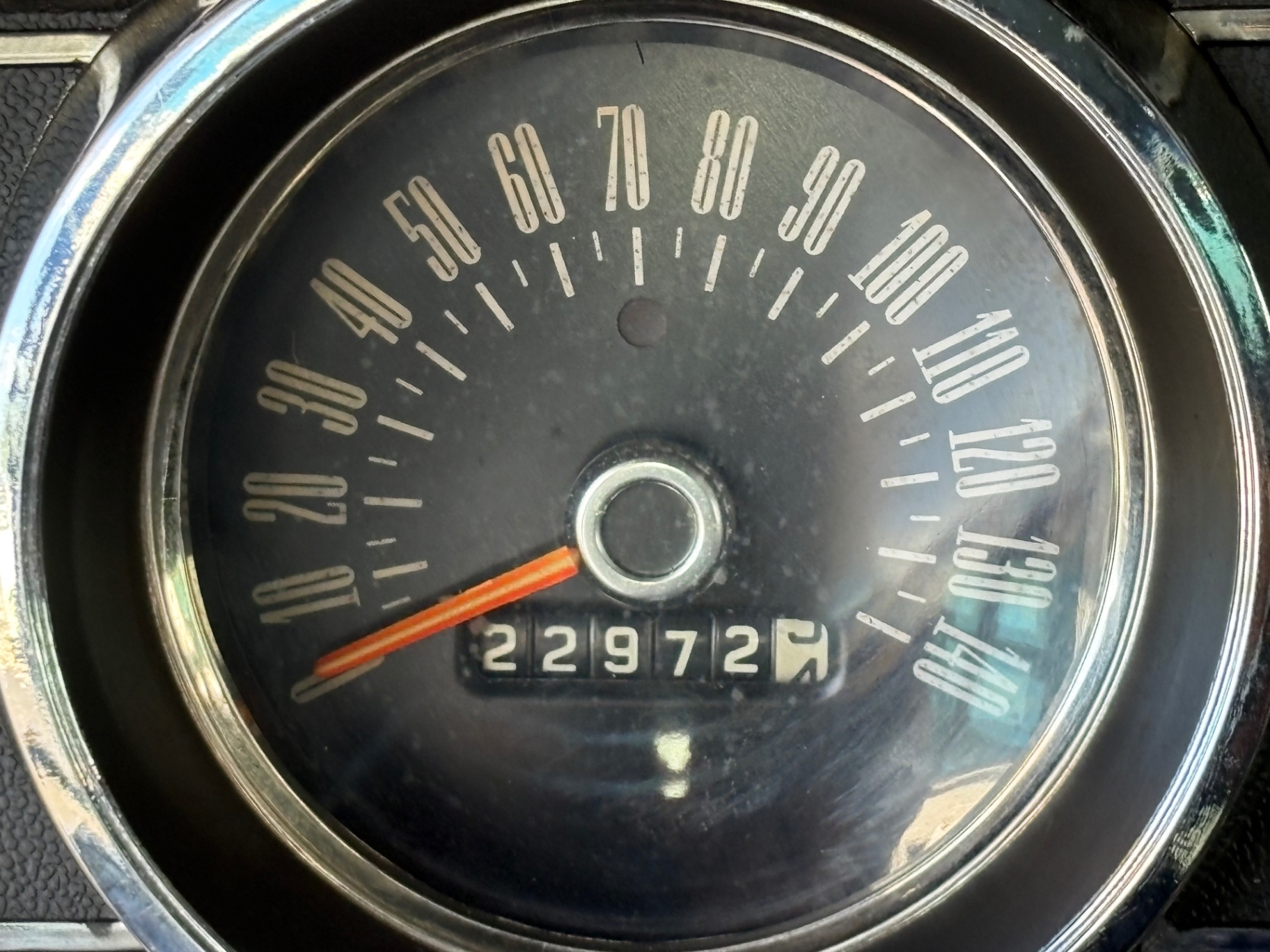 Vehicle photo 25