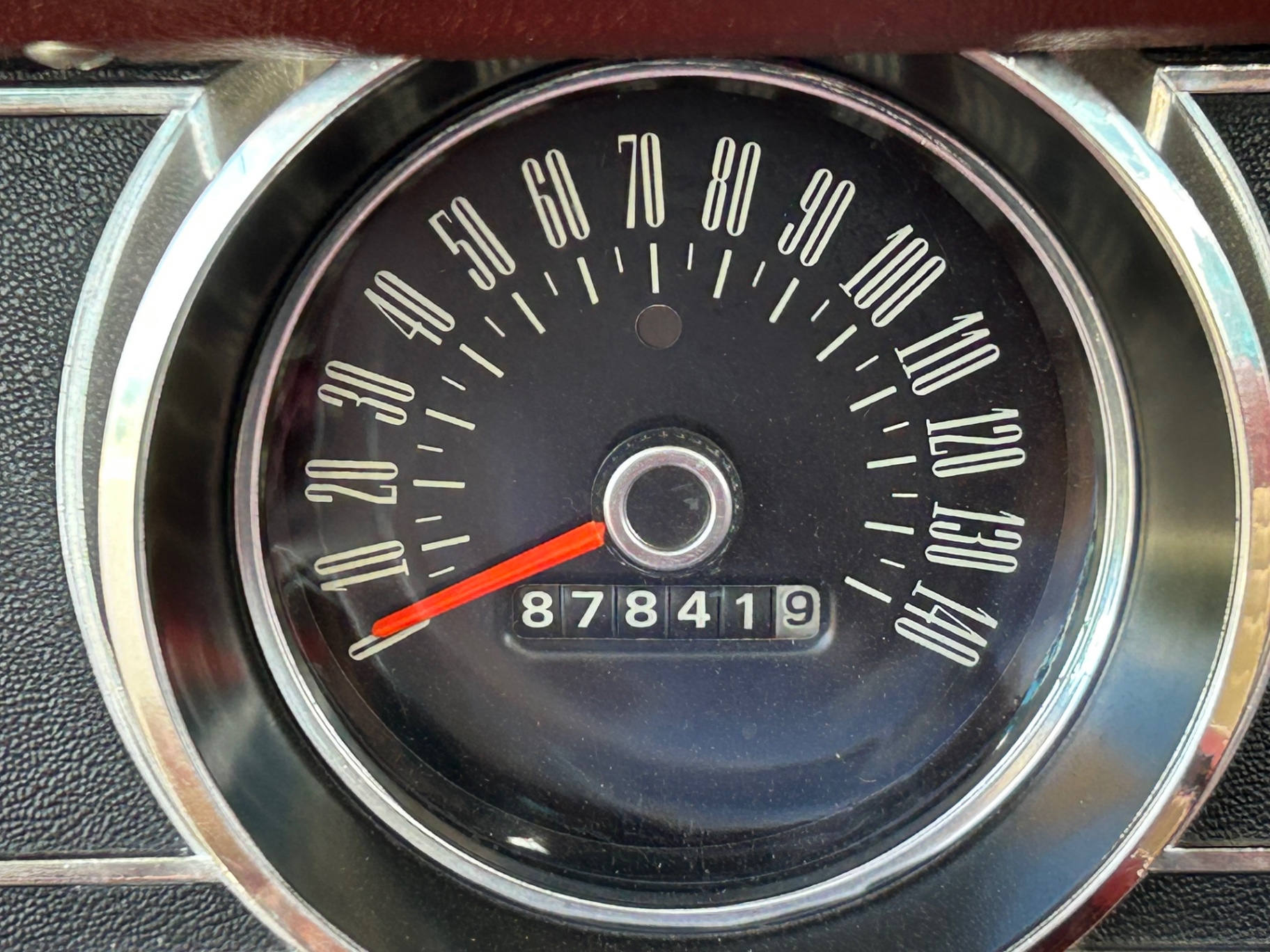 Vehicle photo 17