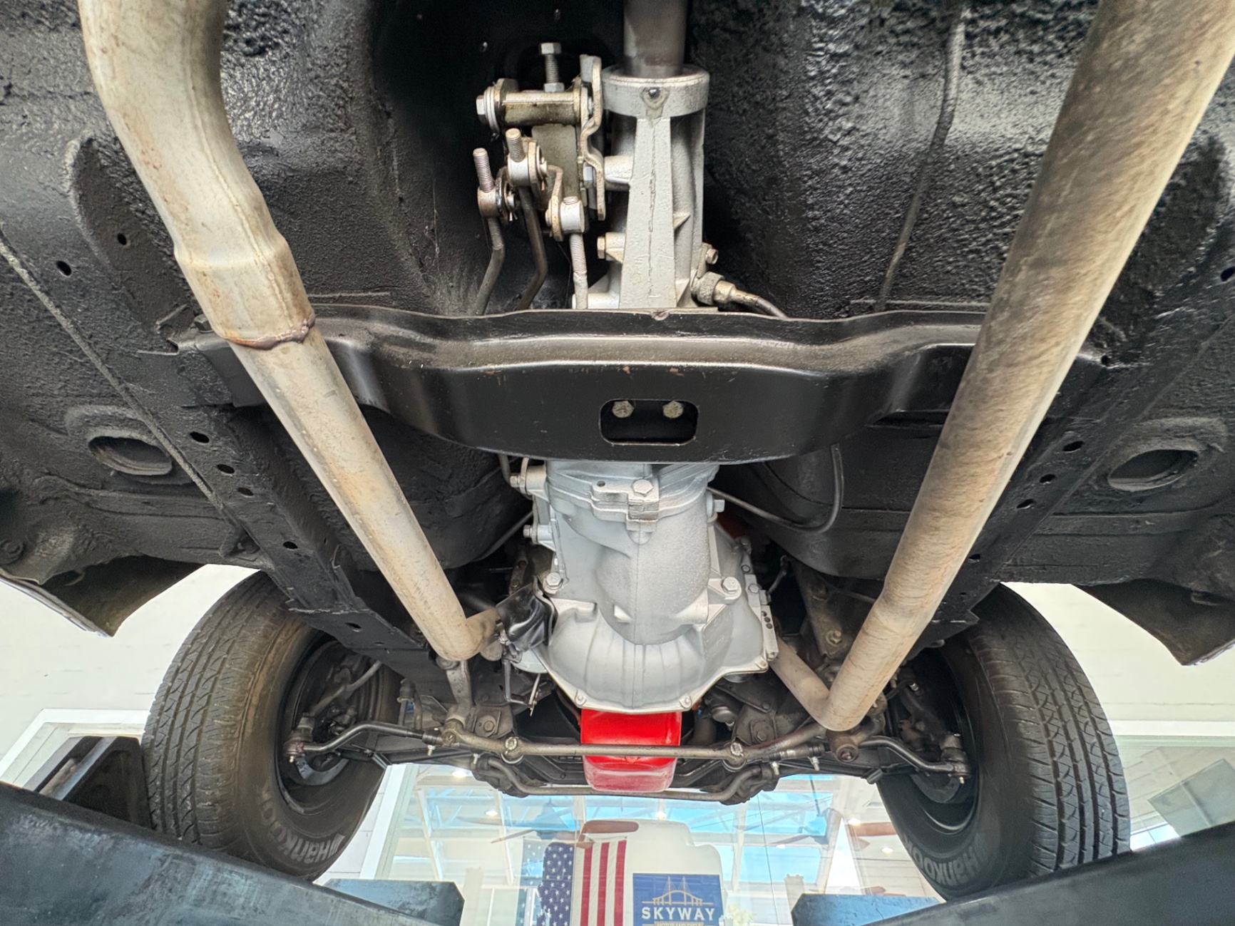 Vehicle photo 48