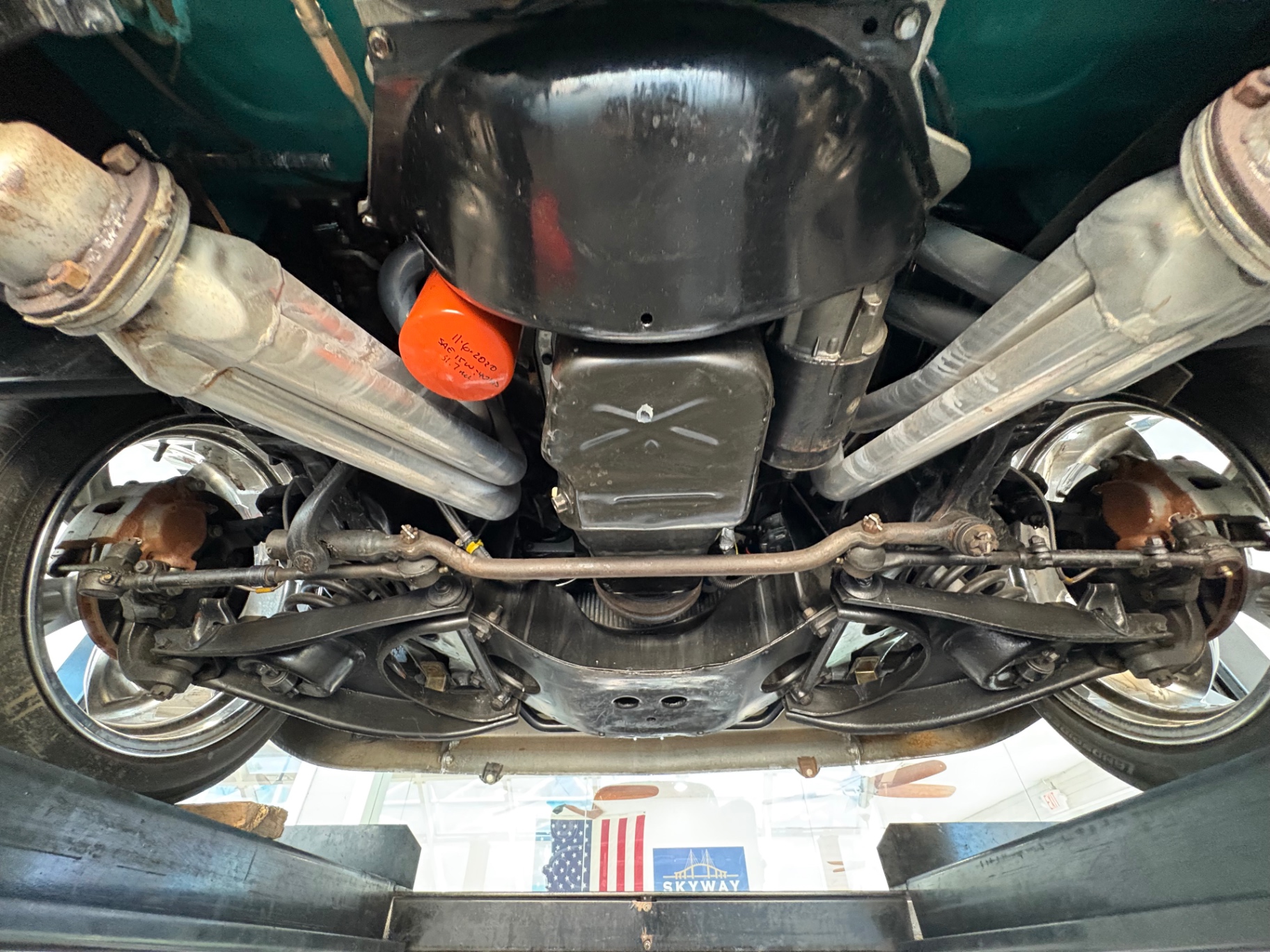 Vehicle photo 44