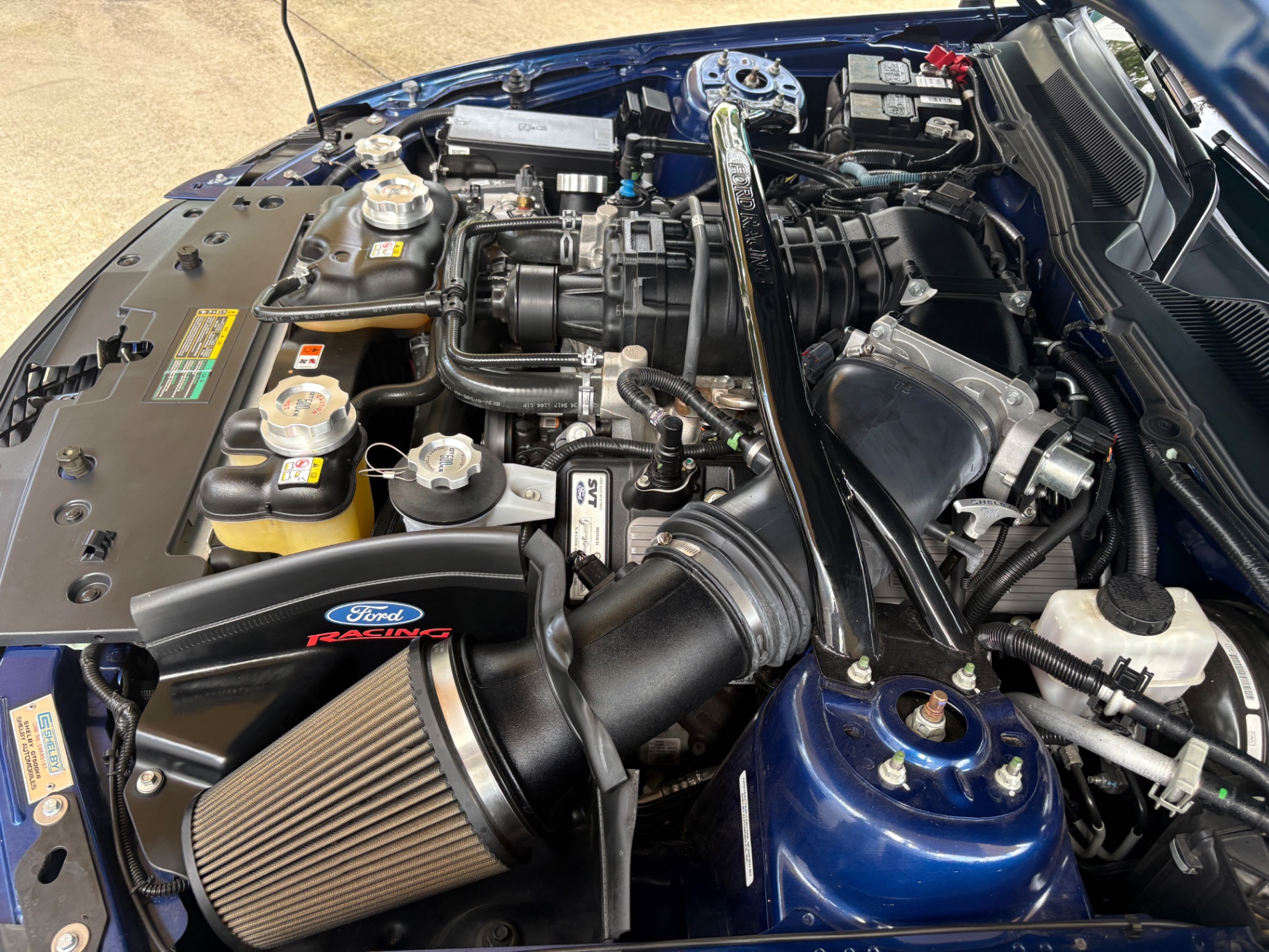 Vehicle photo 32