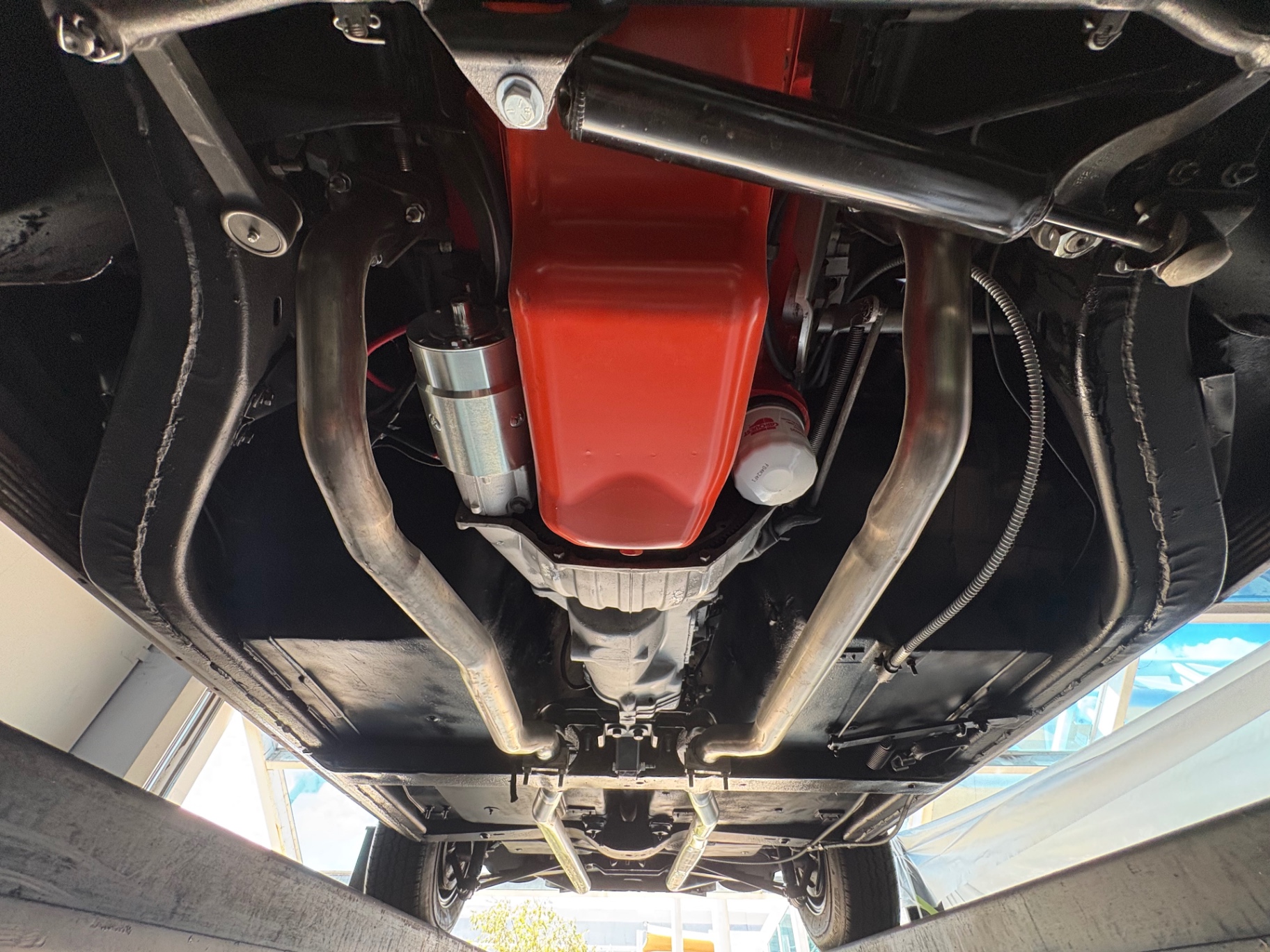 Vehicle photo 65