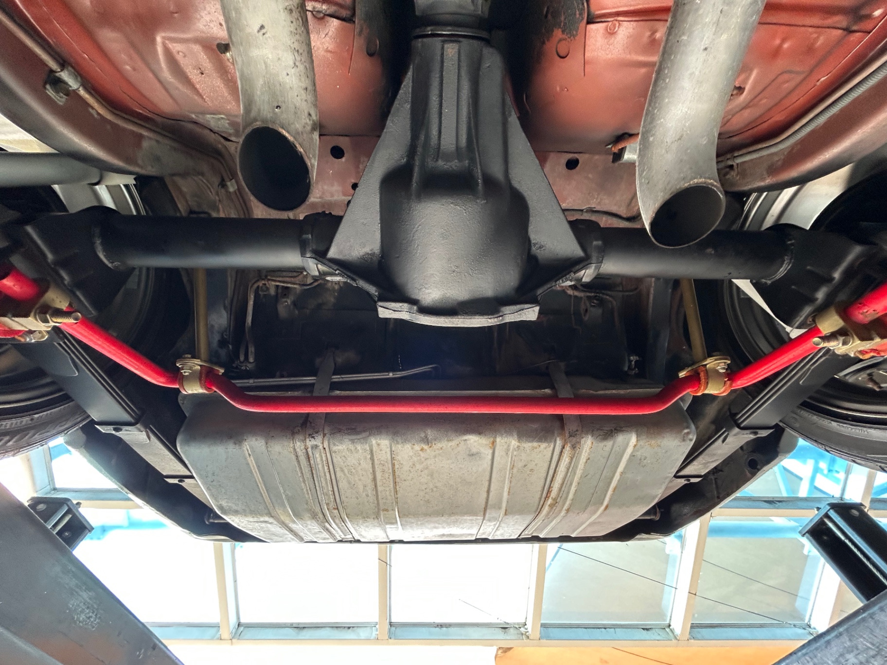 Vehicle photo 53