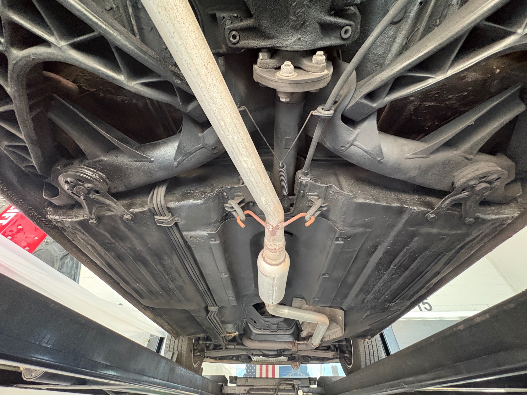 Vehicle photo 44