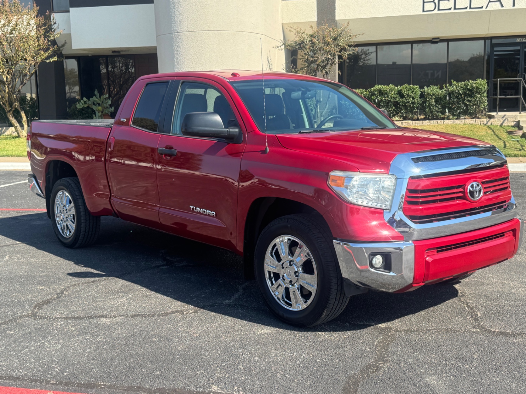 2015 Toyota Tundra SR5 photo 5