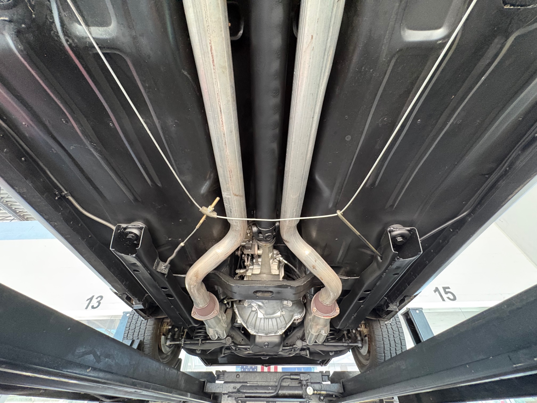 Vehicle photo 51