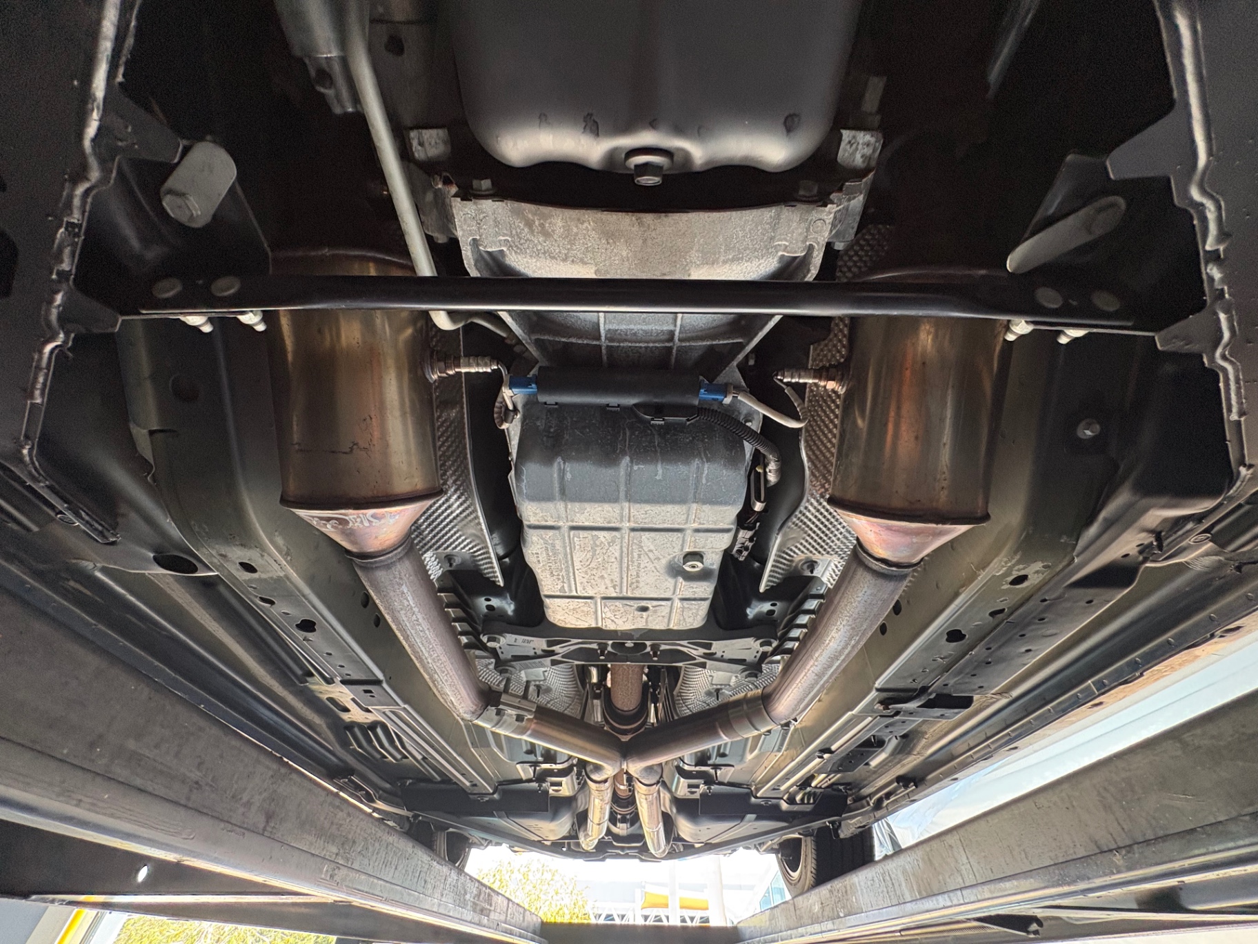 Vehicle photo 63