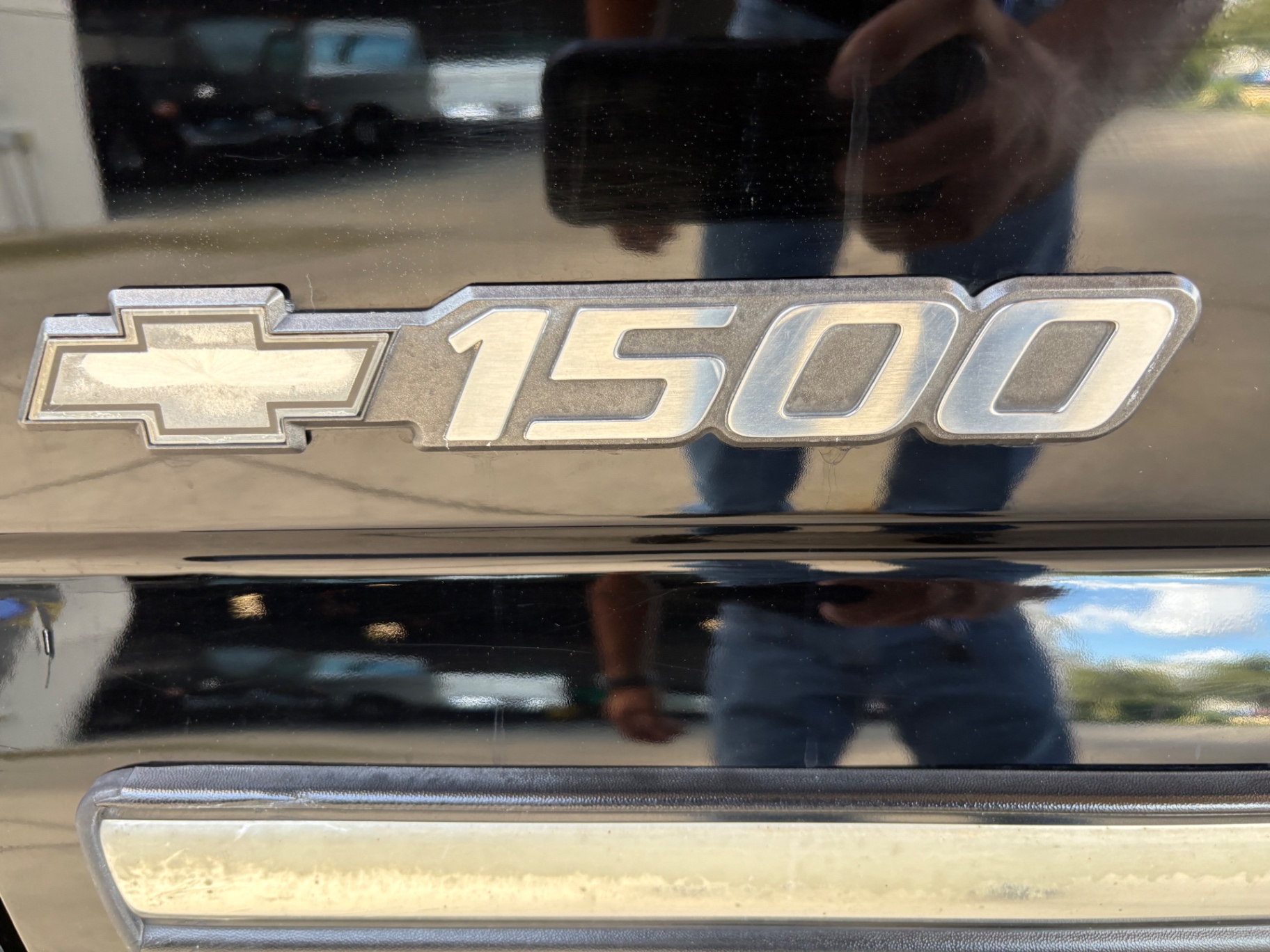 Vehicle photo 21