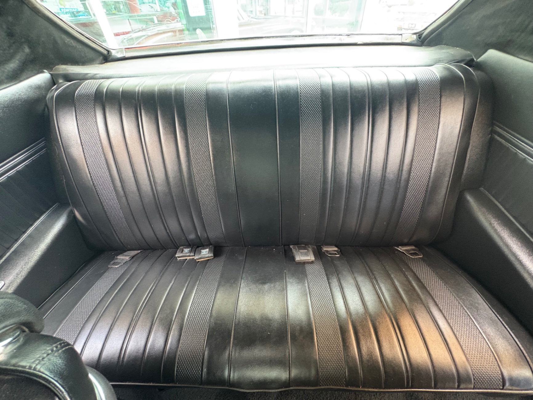 Vehicle photo 39