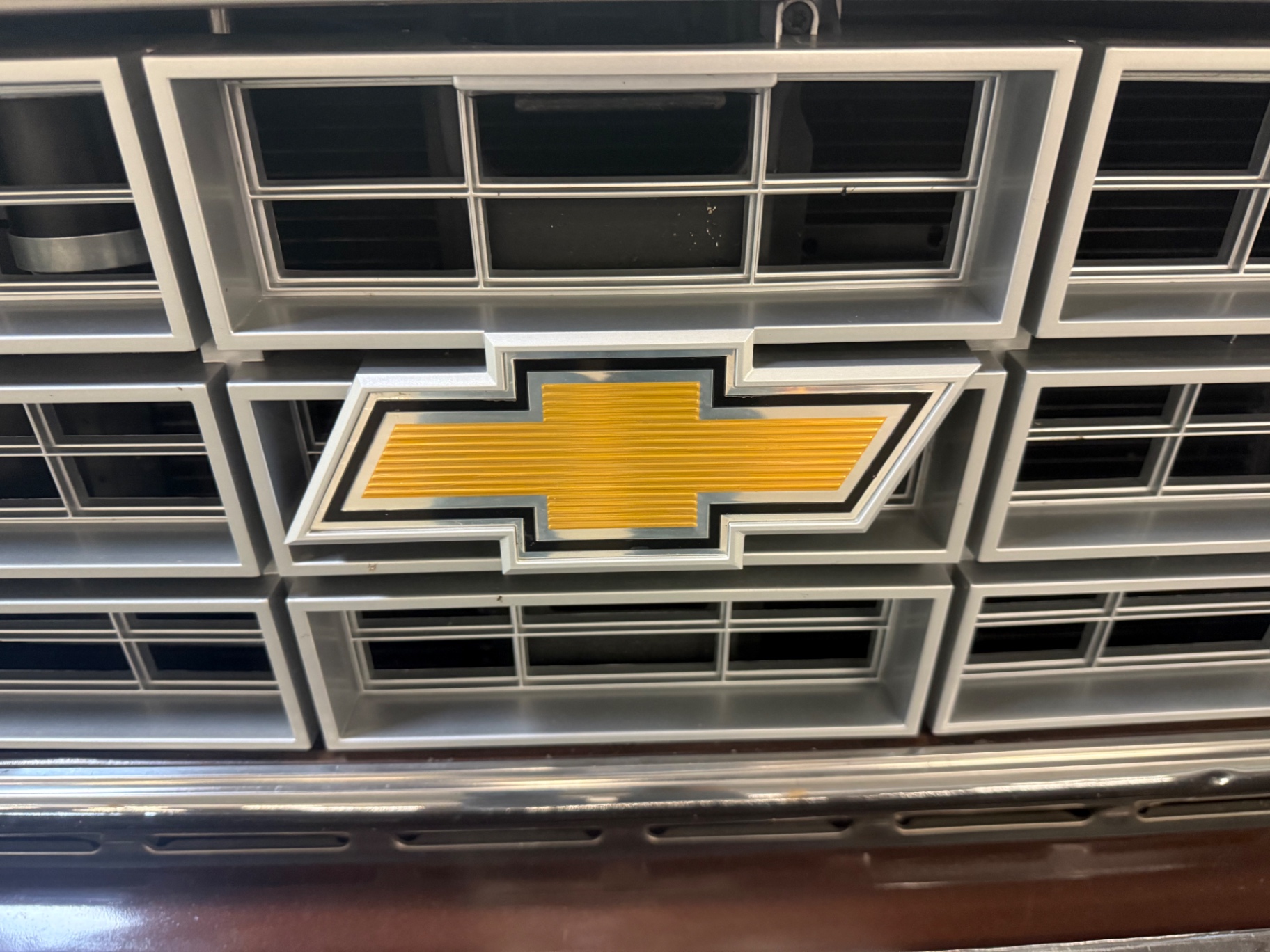 Vehicle photo 11