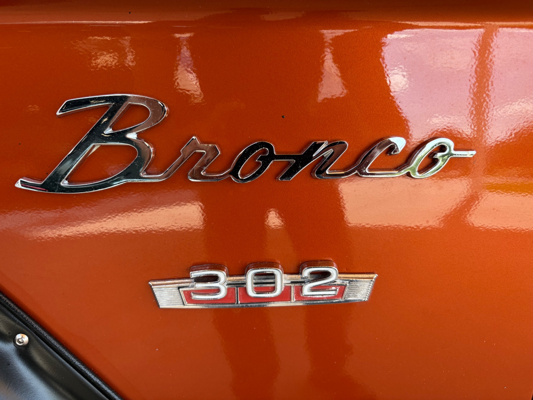 Vehicle photo 20