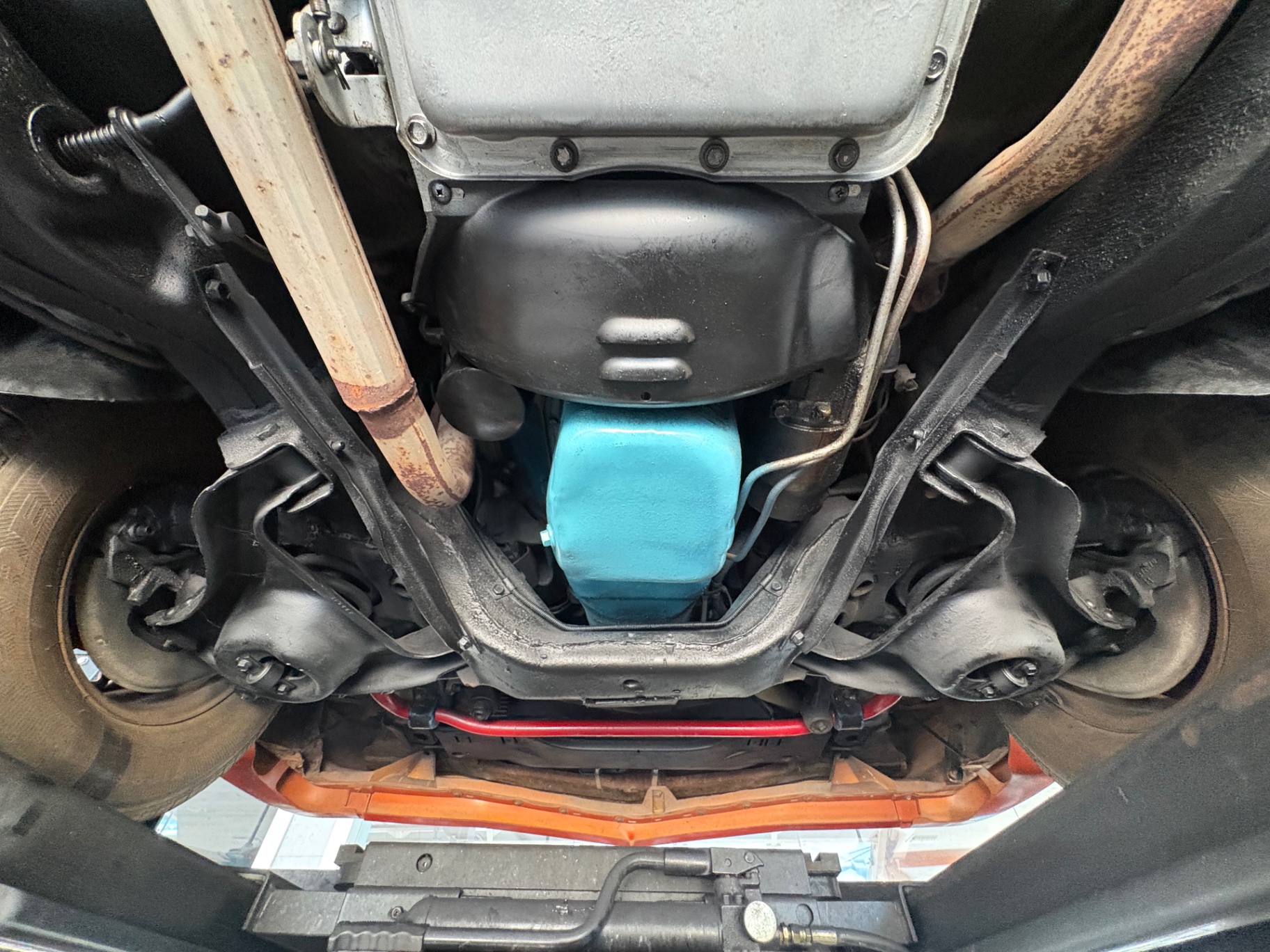 Vehicle photo 49