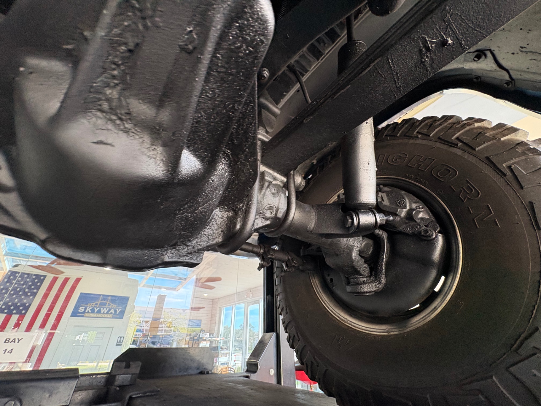 Vehicle photo 50