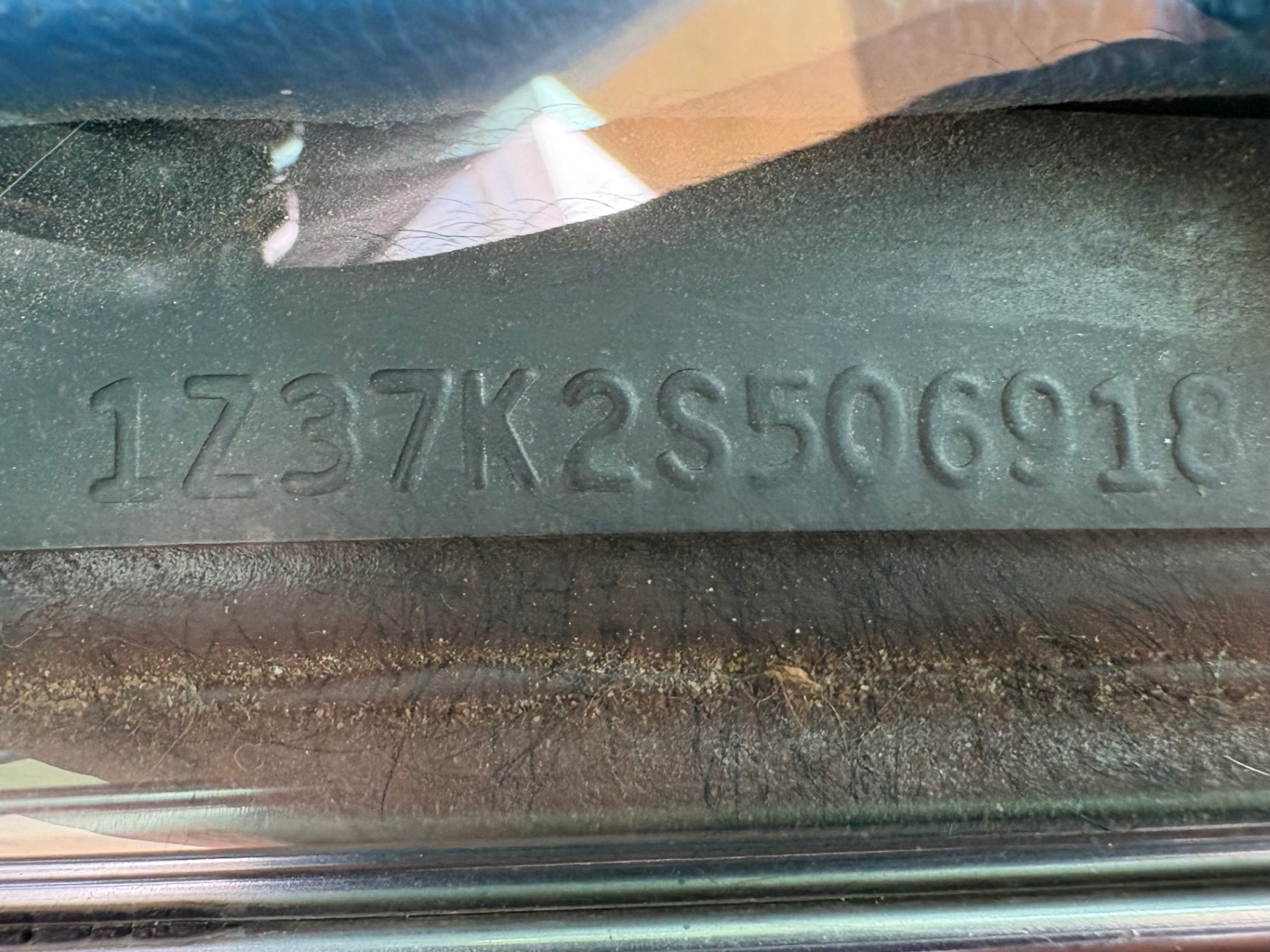 Vehicle photo 25