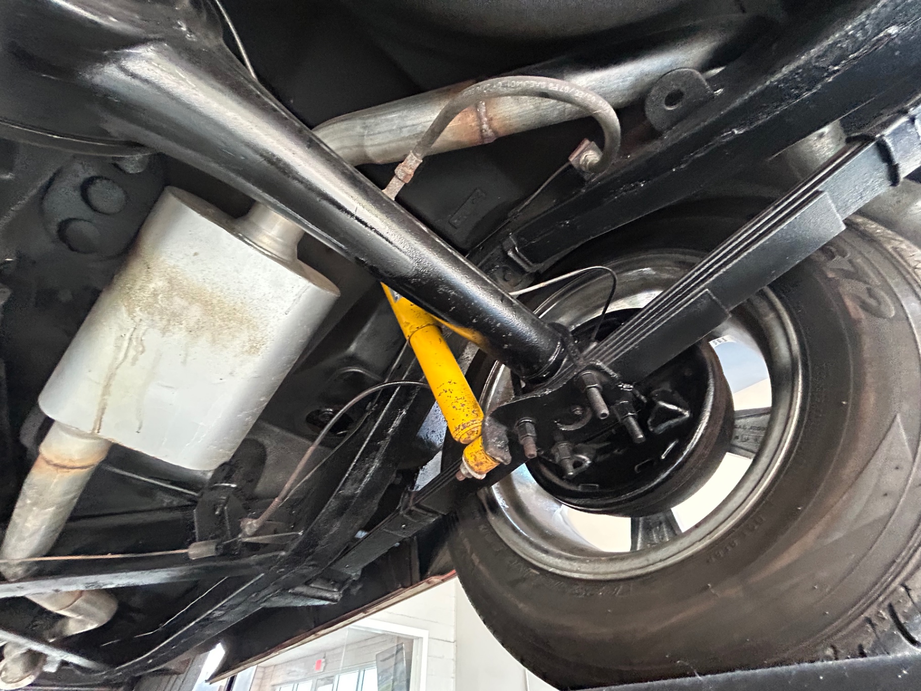 Vehicle photo 50