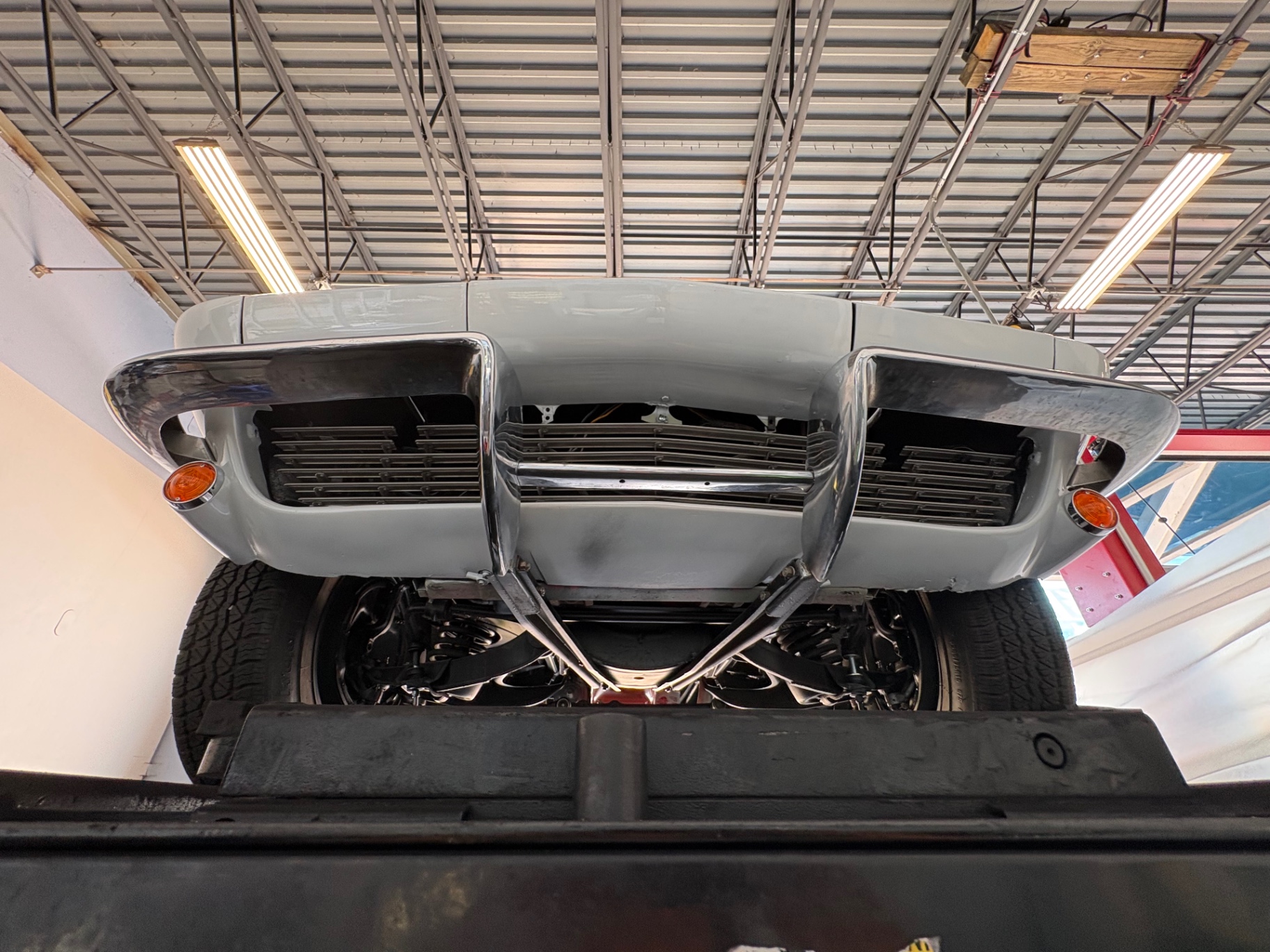 Vehicle photo 64
