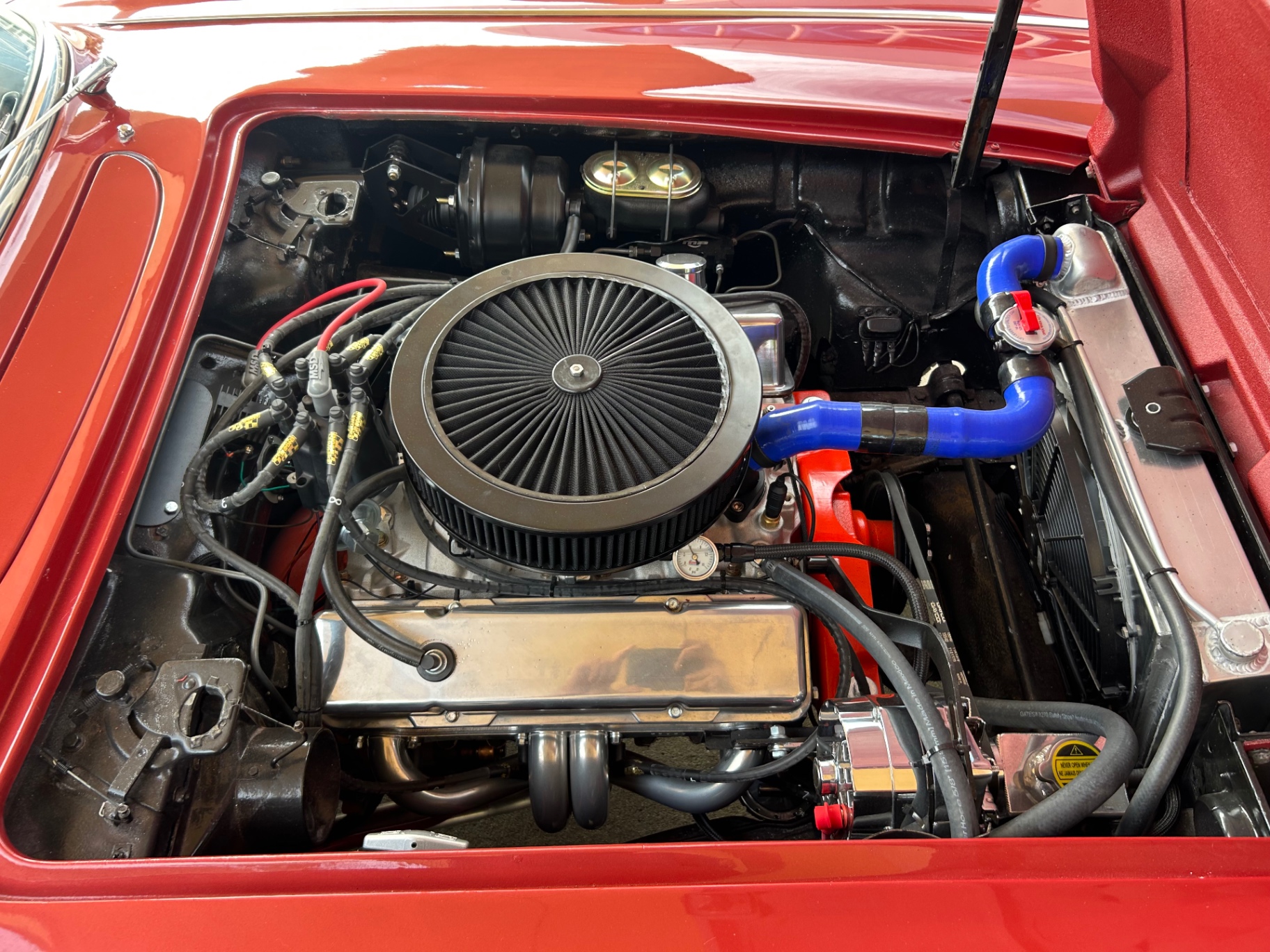 Vehicle photo 33