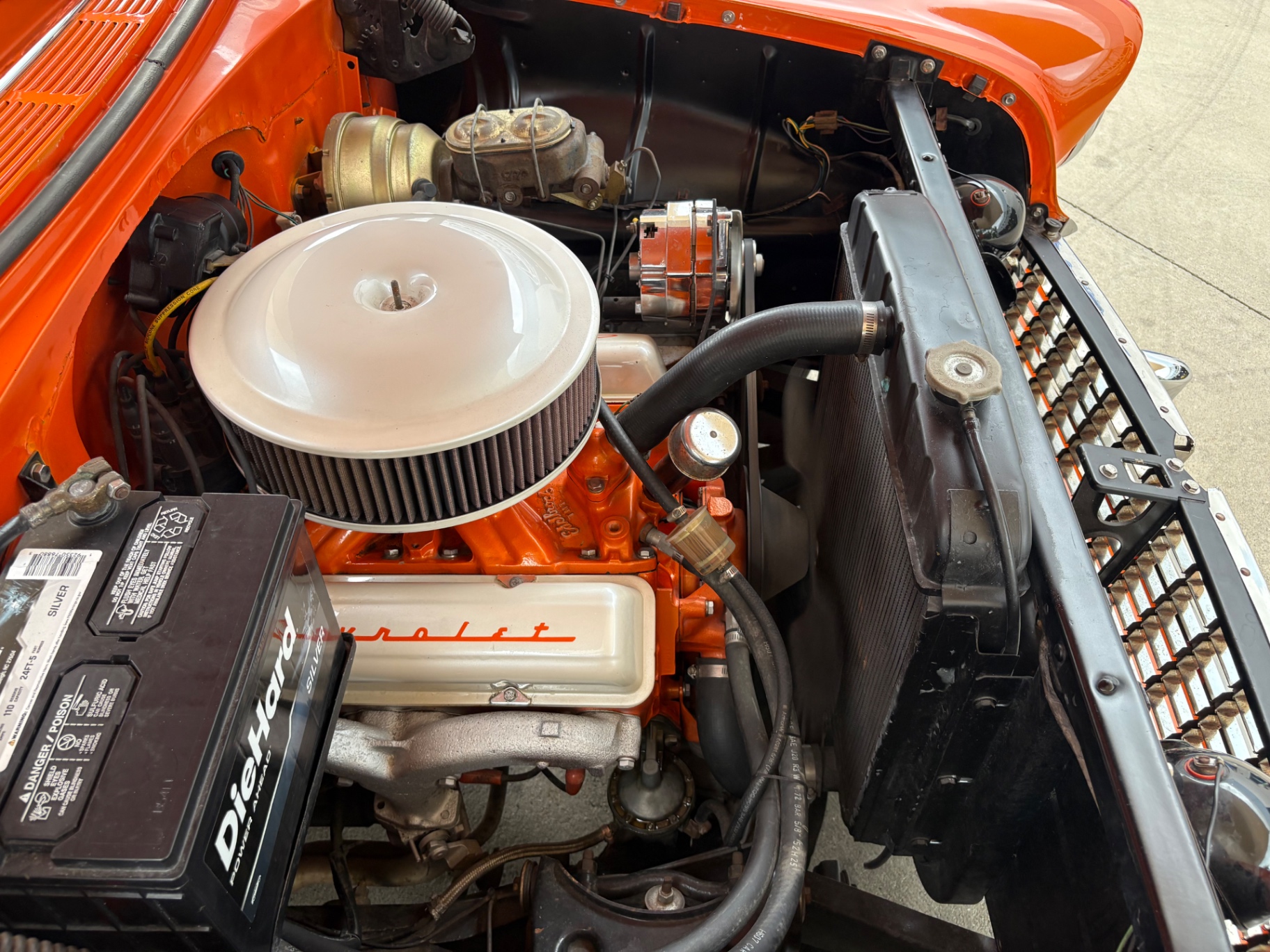 Vehicle photo 27