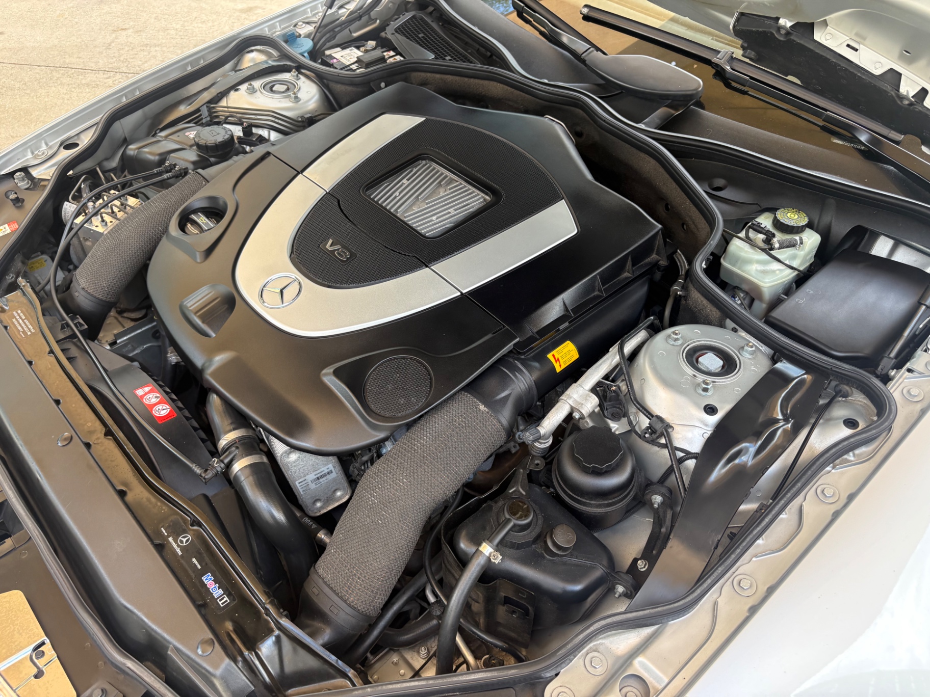 Vehicle photo 35