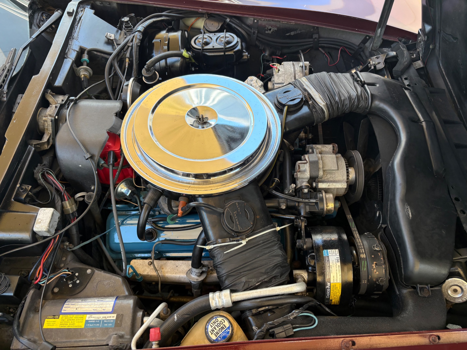 Vehicle photo 25