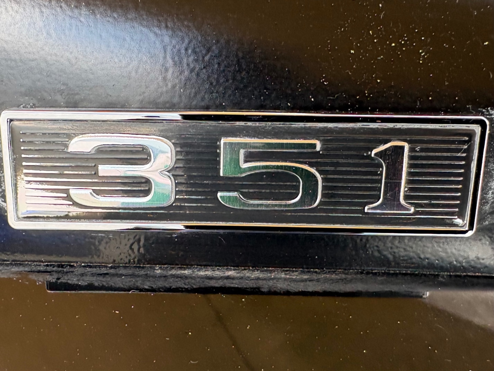Vehicle photo 22