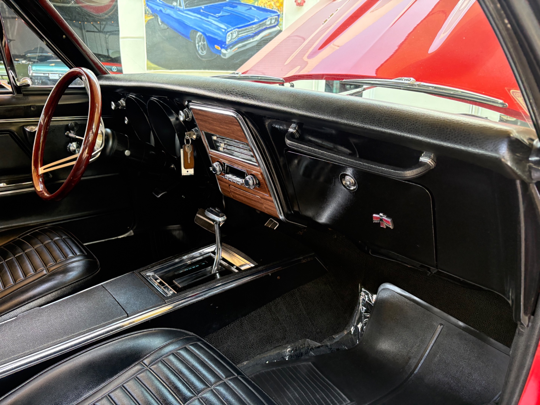 Vehicle photo 41