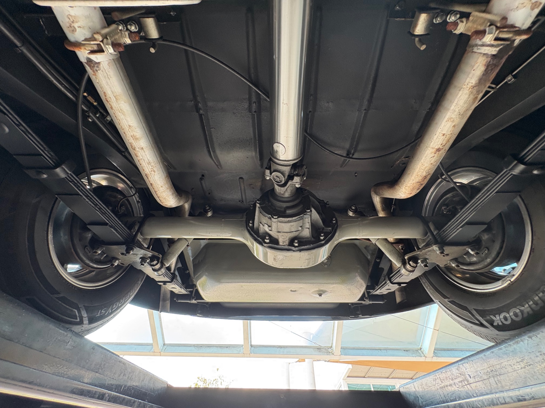 Vehicle photo 50