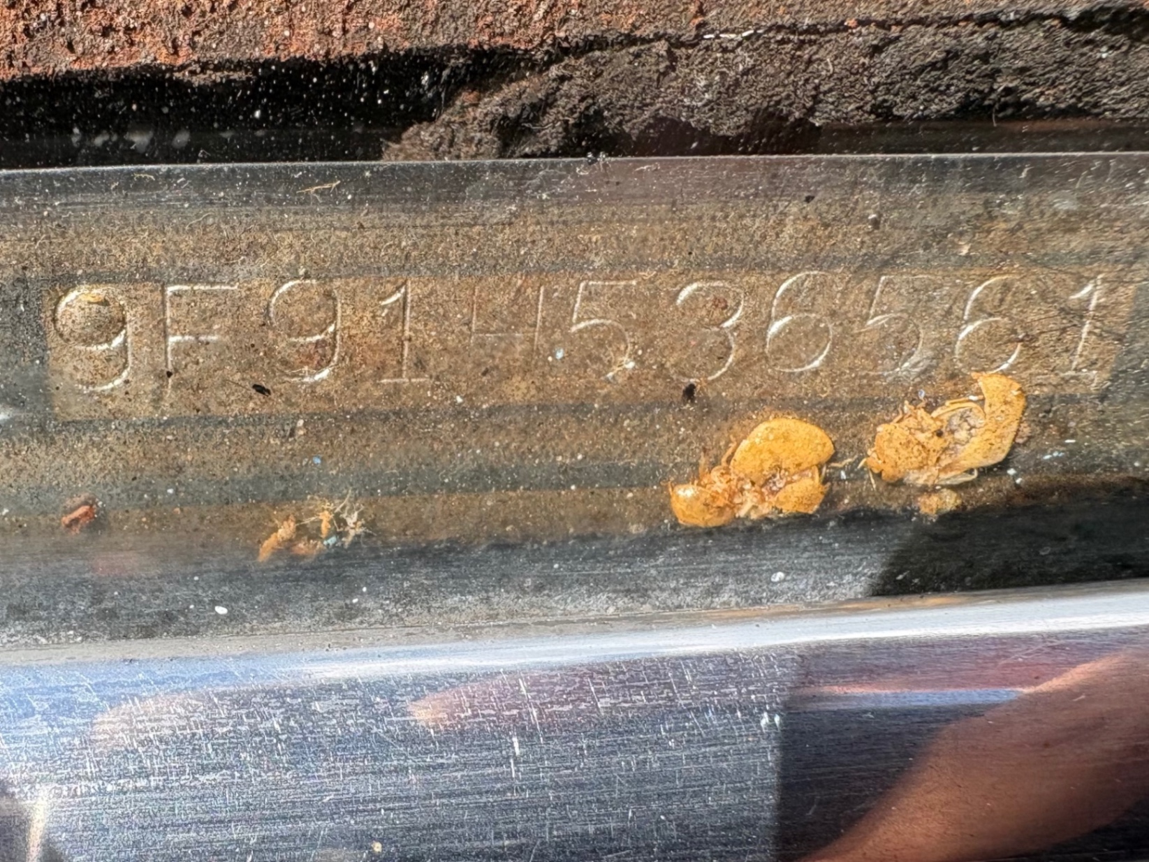 Vehicle photo 24