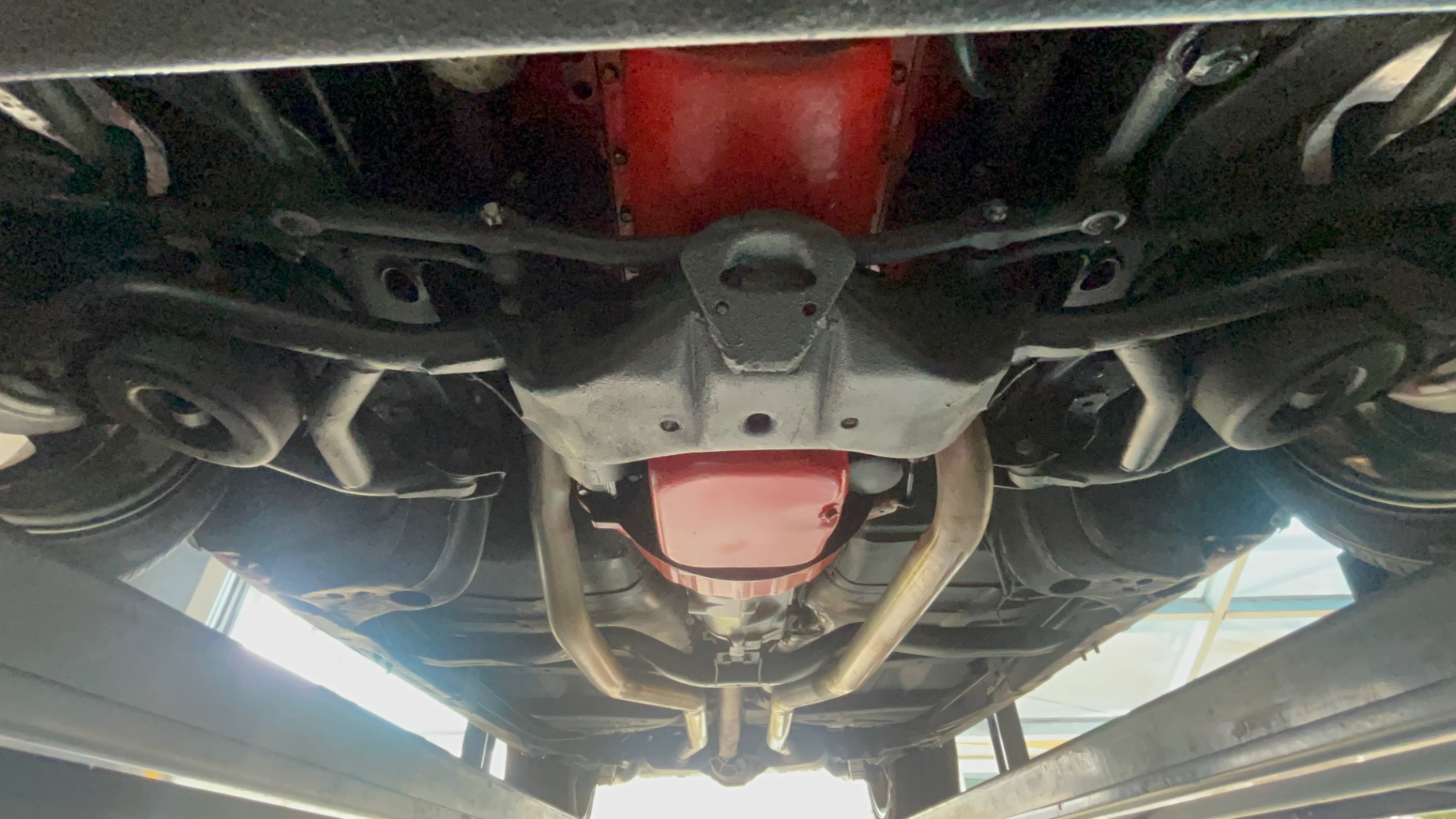 Vehicle photo 54