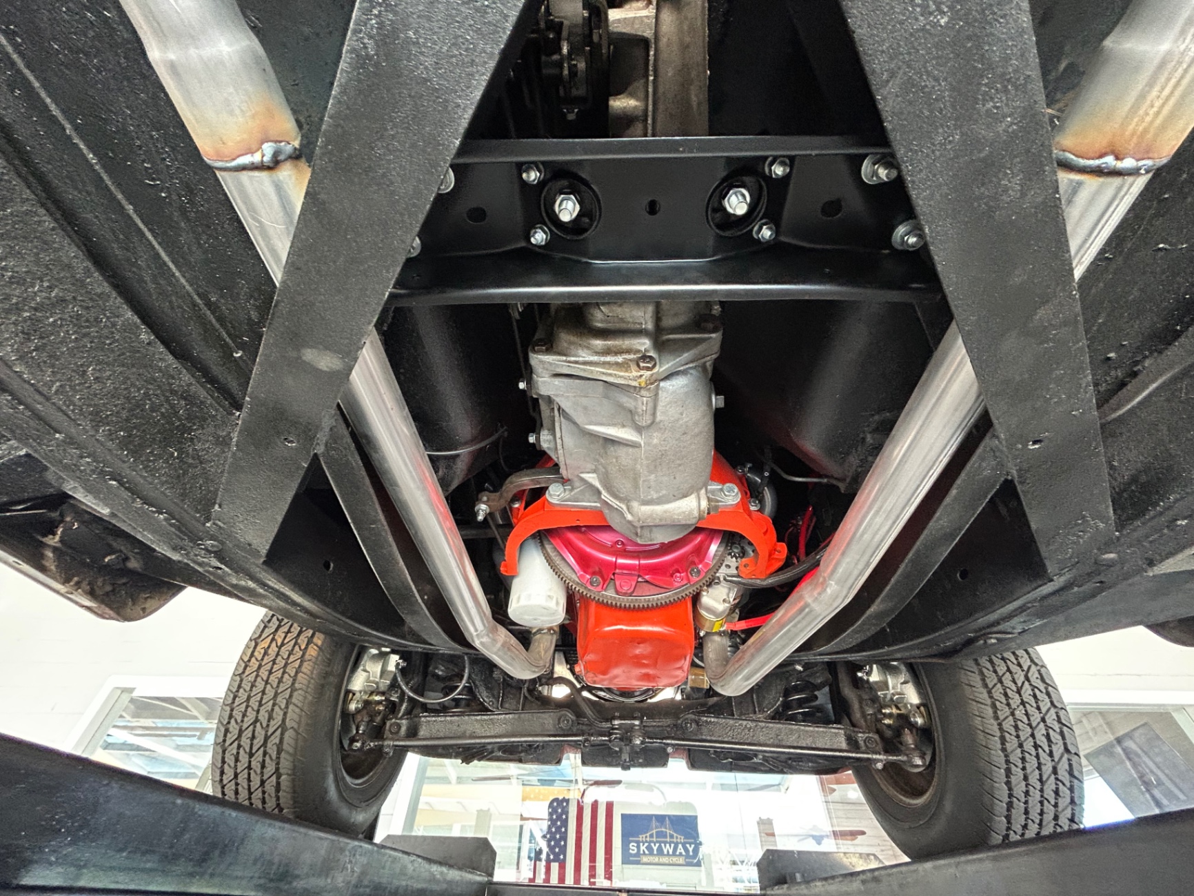 Vehicle photo 49