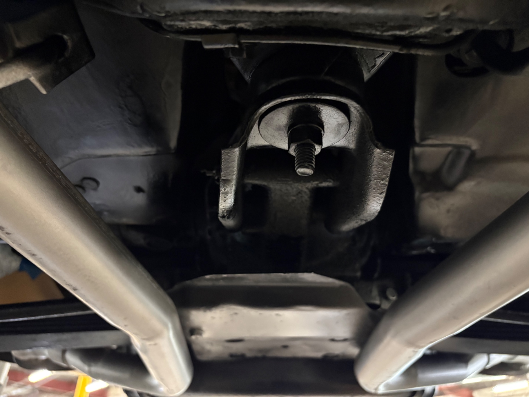 Vehicle photo 40