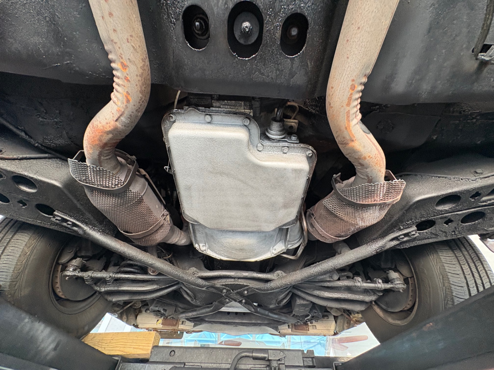 Vehicle photo 51