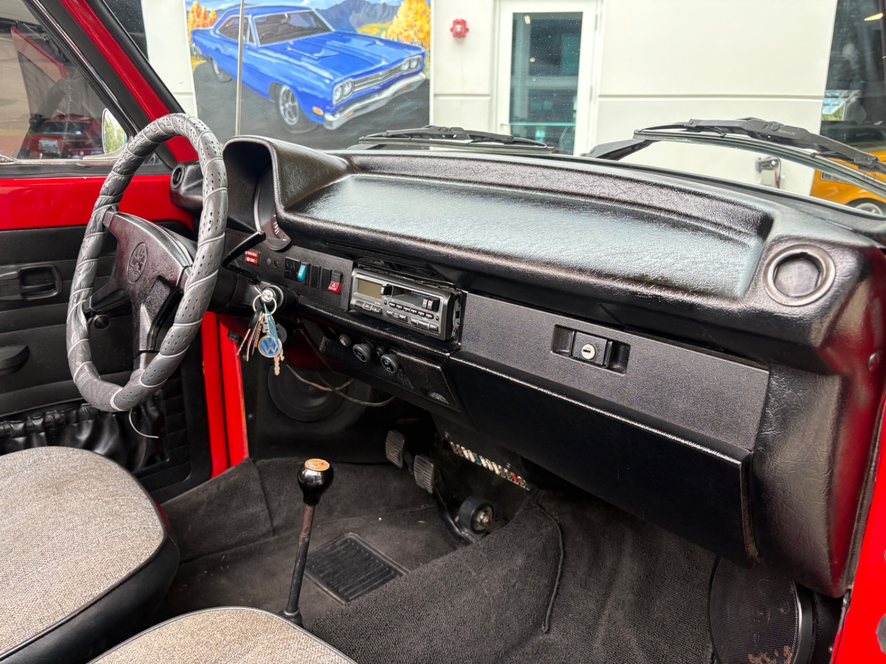 Vehicle photo 40