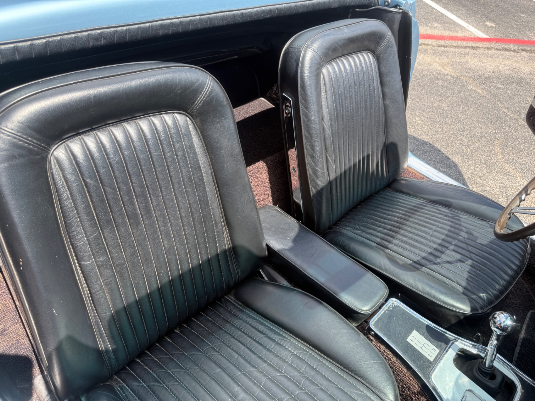 Vehicle photo 40