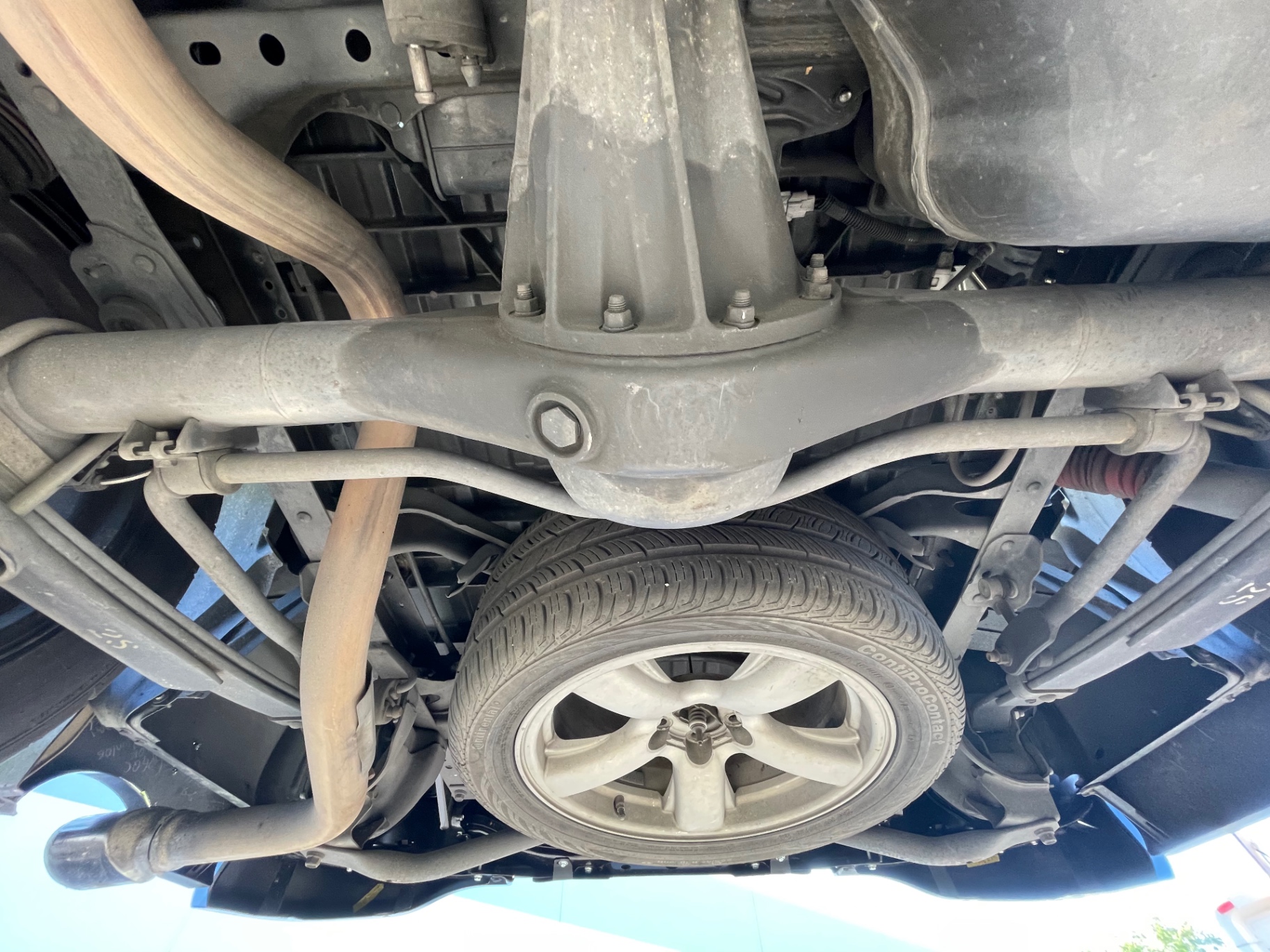 Vehicle photo 52
