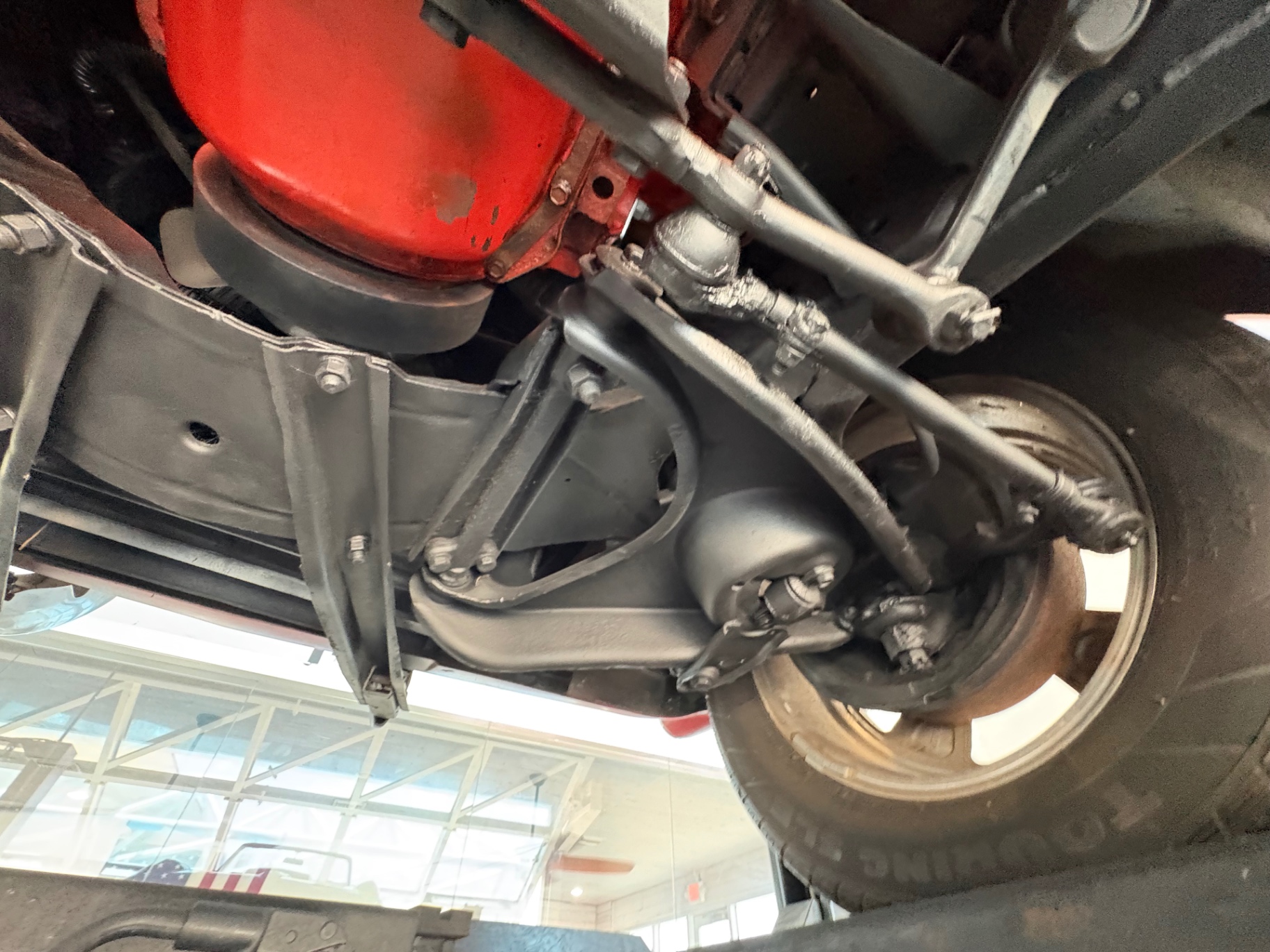 Vehicle photo 56